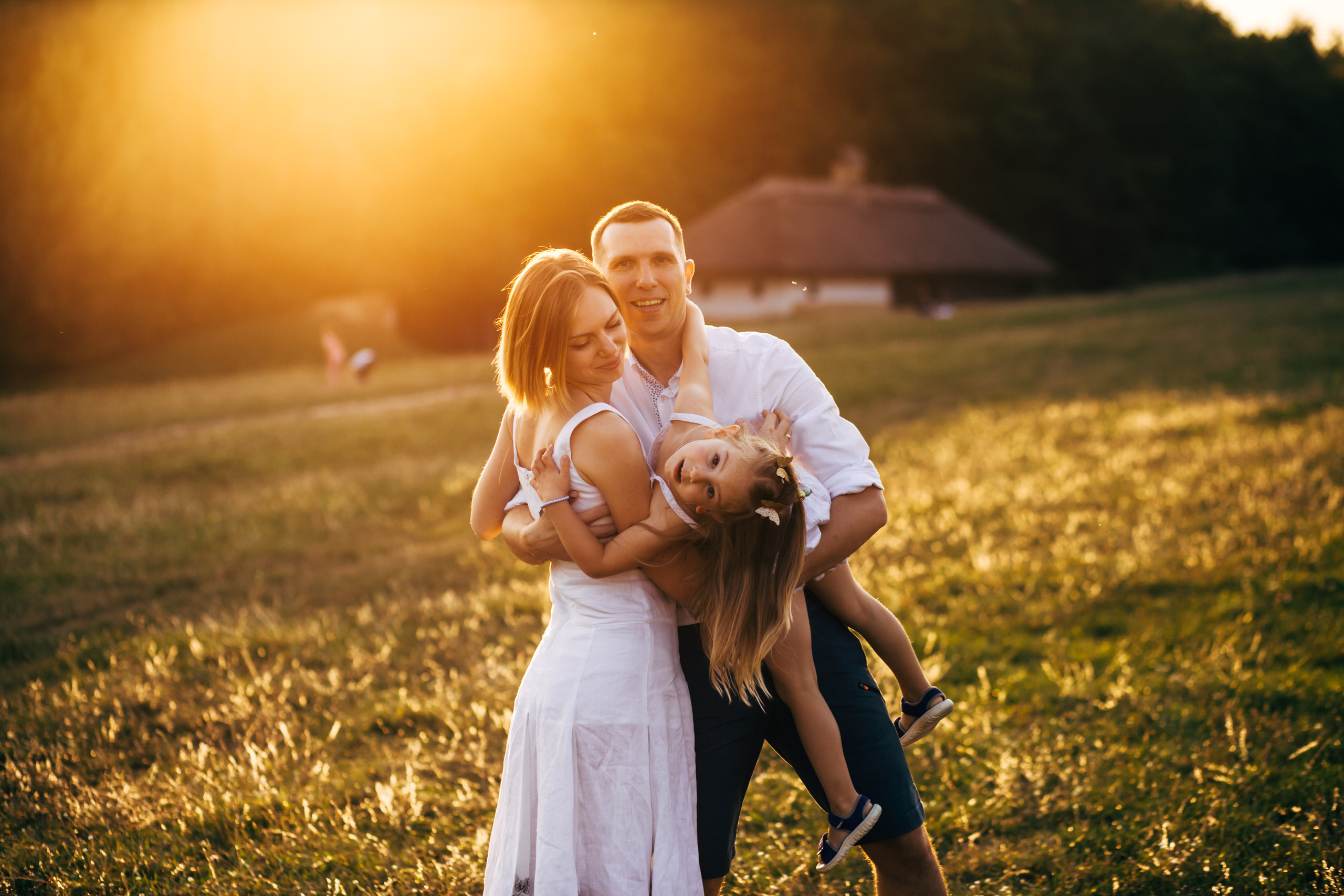 Anya, Tolik, Olya. Portrait family photographer in Berlin Elena Zakh
