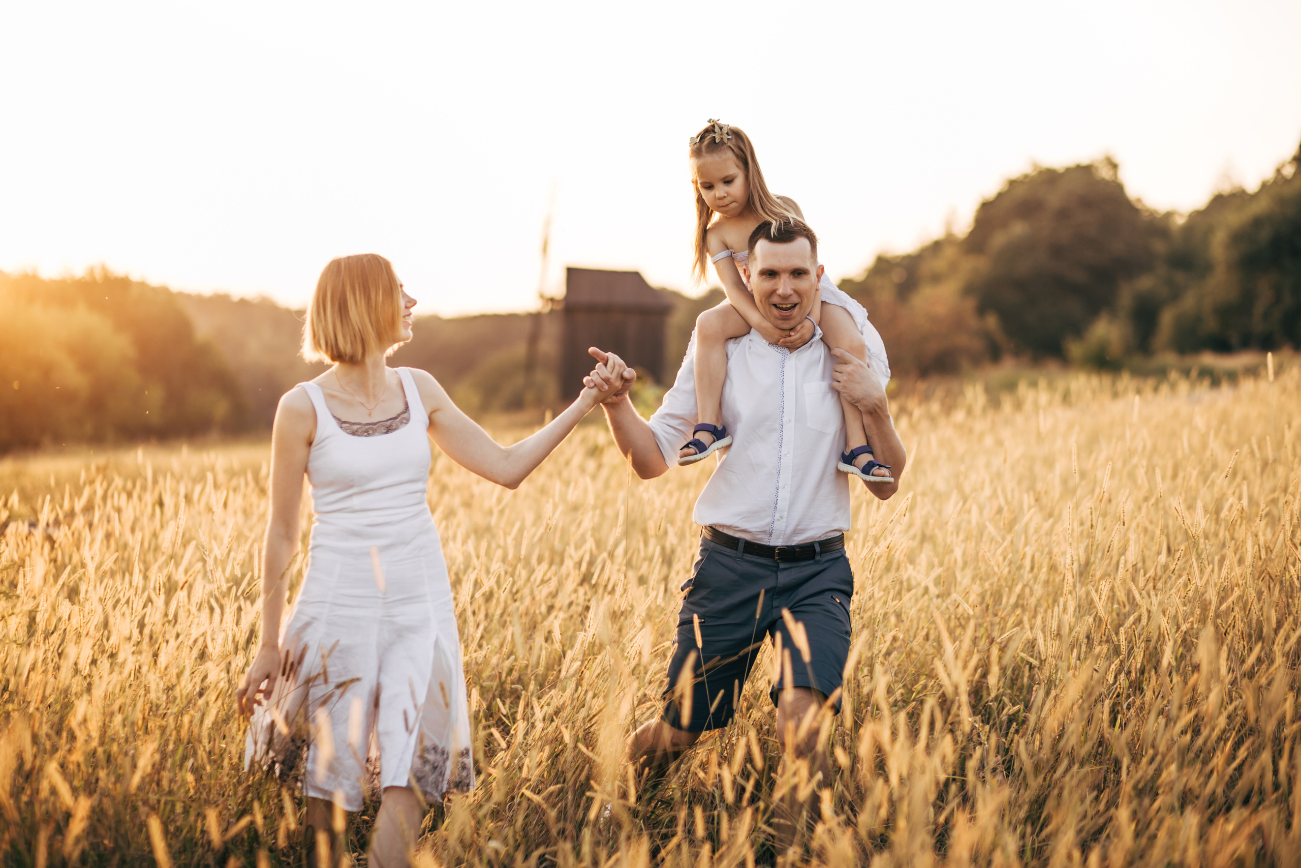 Anya, Tolik, Olya. Portrait family photographer in Berlin Elena Zakh