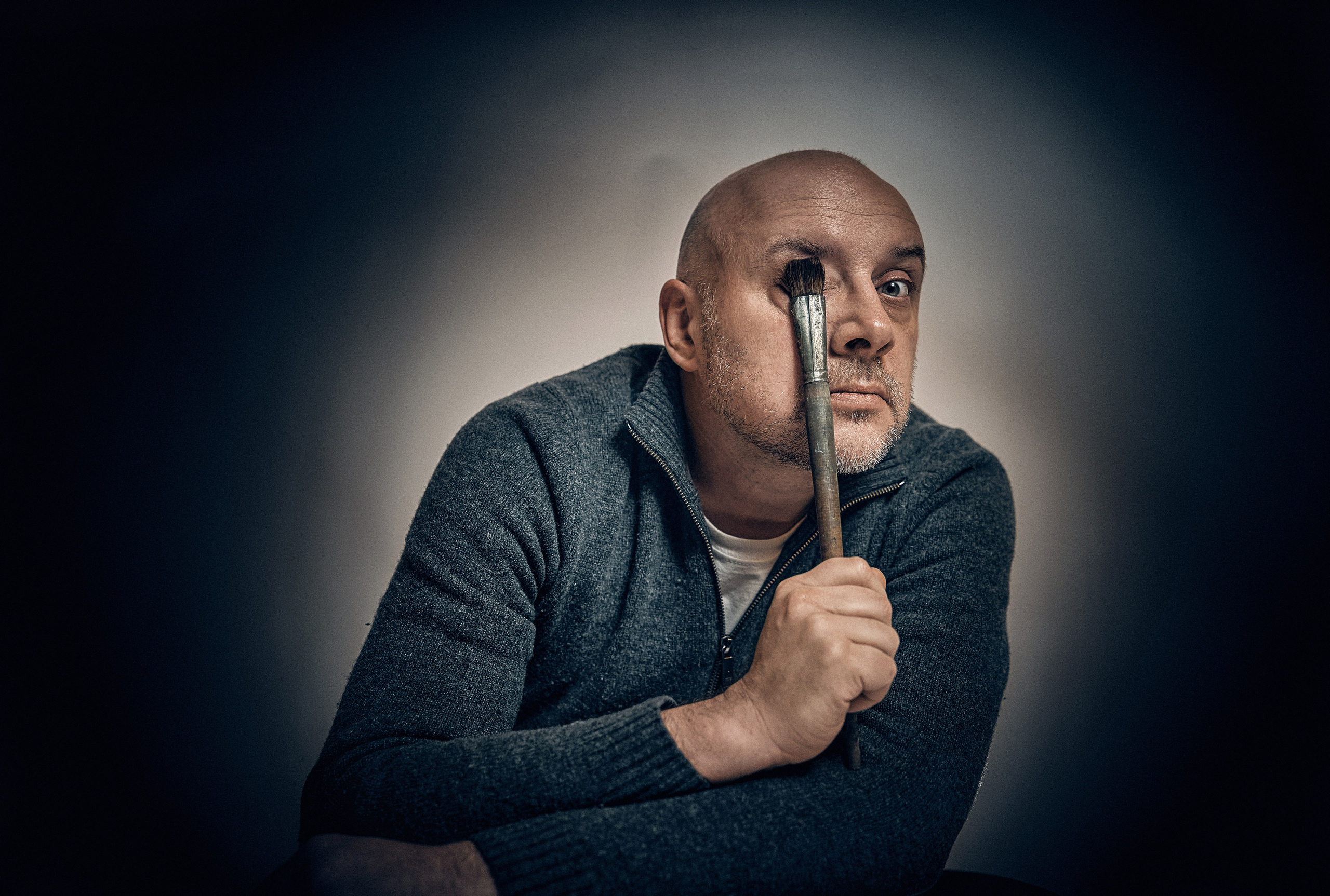 Portret Malarza - Simeon Genew - Portrety w studio - Fotograf i wideograf Andriej Szypiłow