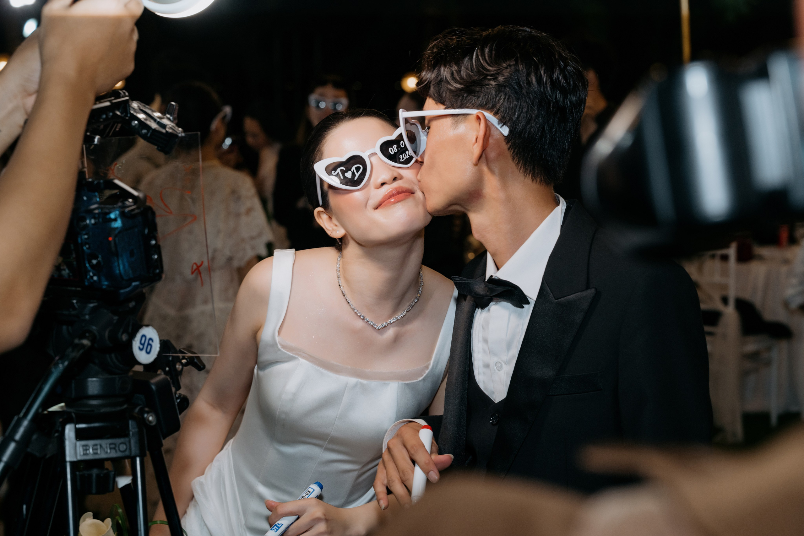 DIEU & THINH/Destination Wedding. Nhiếp ảnh gia đám cưới hàng đầu tại Thành Phố Hồ Chí Minh