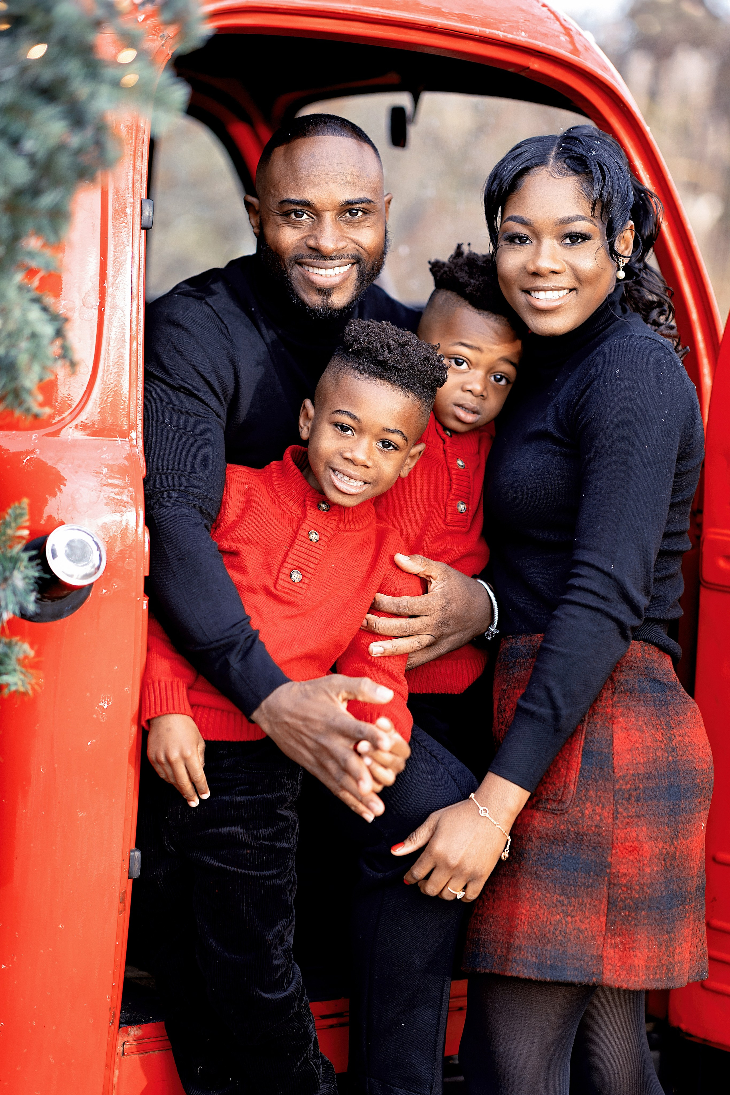 Christmas Truck. Professional photographer in NYC Kristina Bagdasaryan