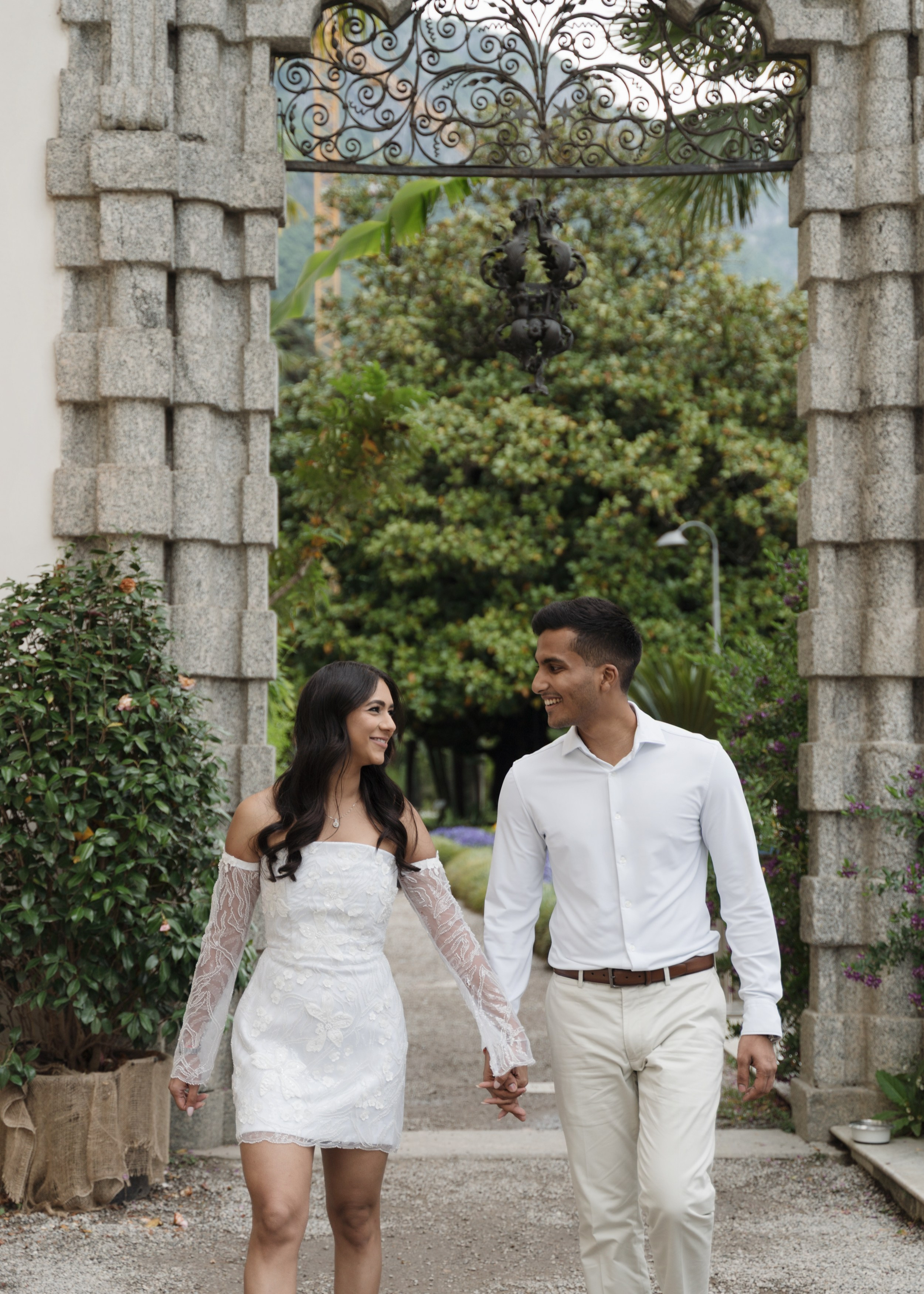 Villa Monastero Secret Proposal. Proposal Photographer in Lake Como