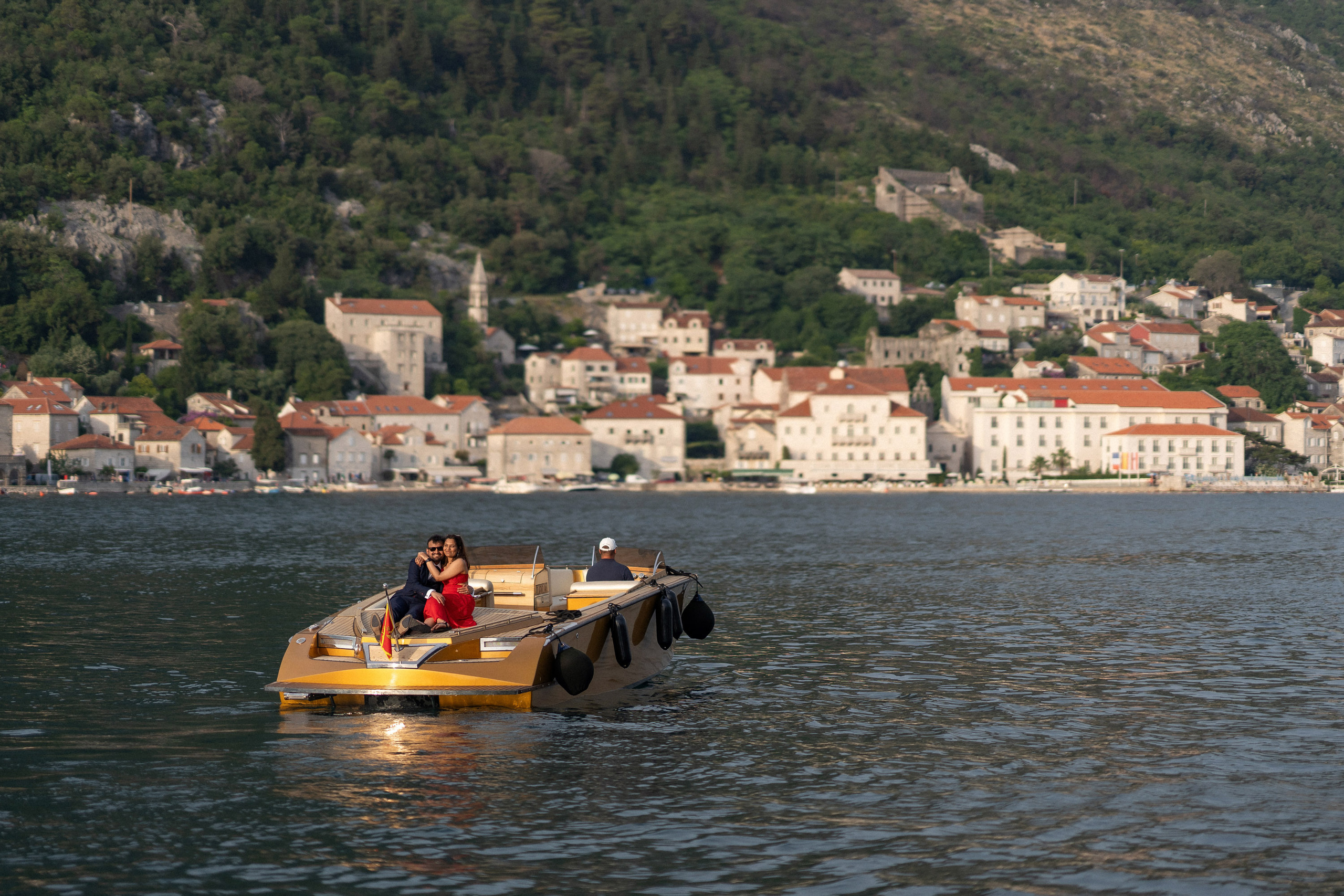 Proposal in Perast — Photographer Mariia Sosnina