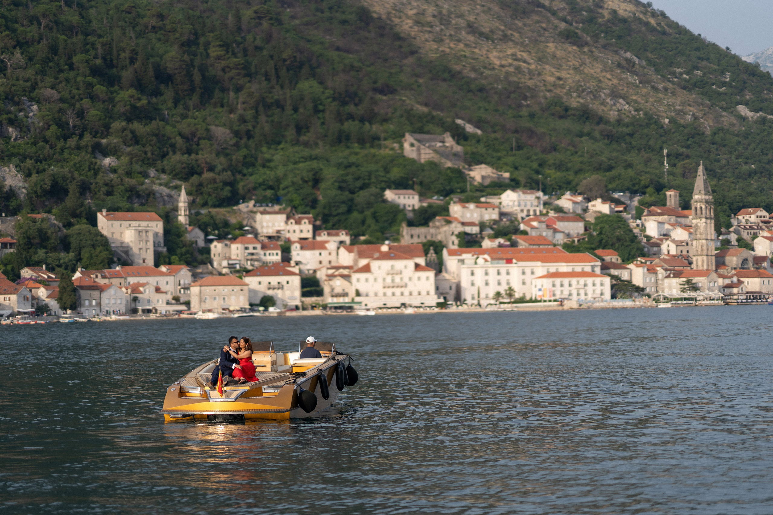 Proposal in Perast — Photographer Mariia Sosnina