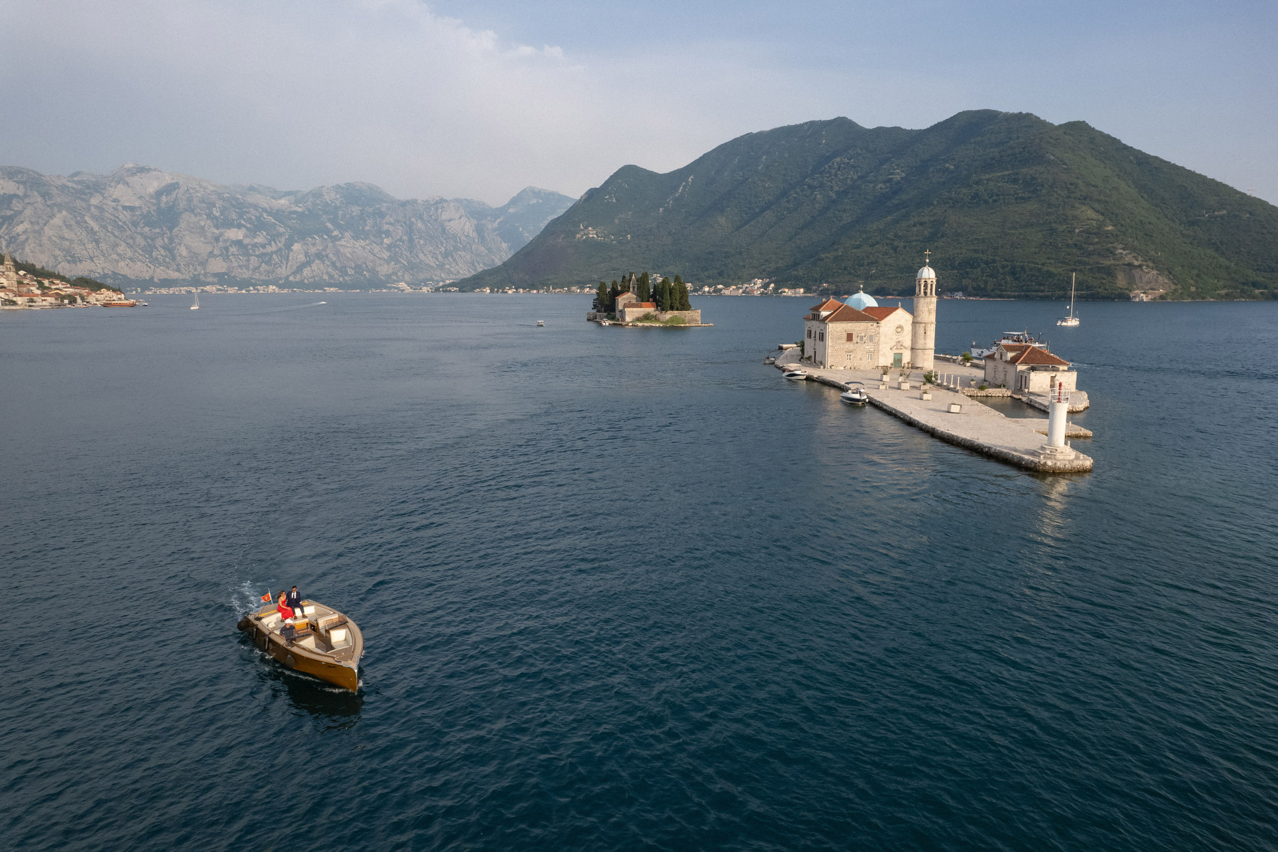 Proposal in Perast — Photographer Mariia Sosnina