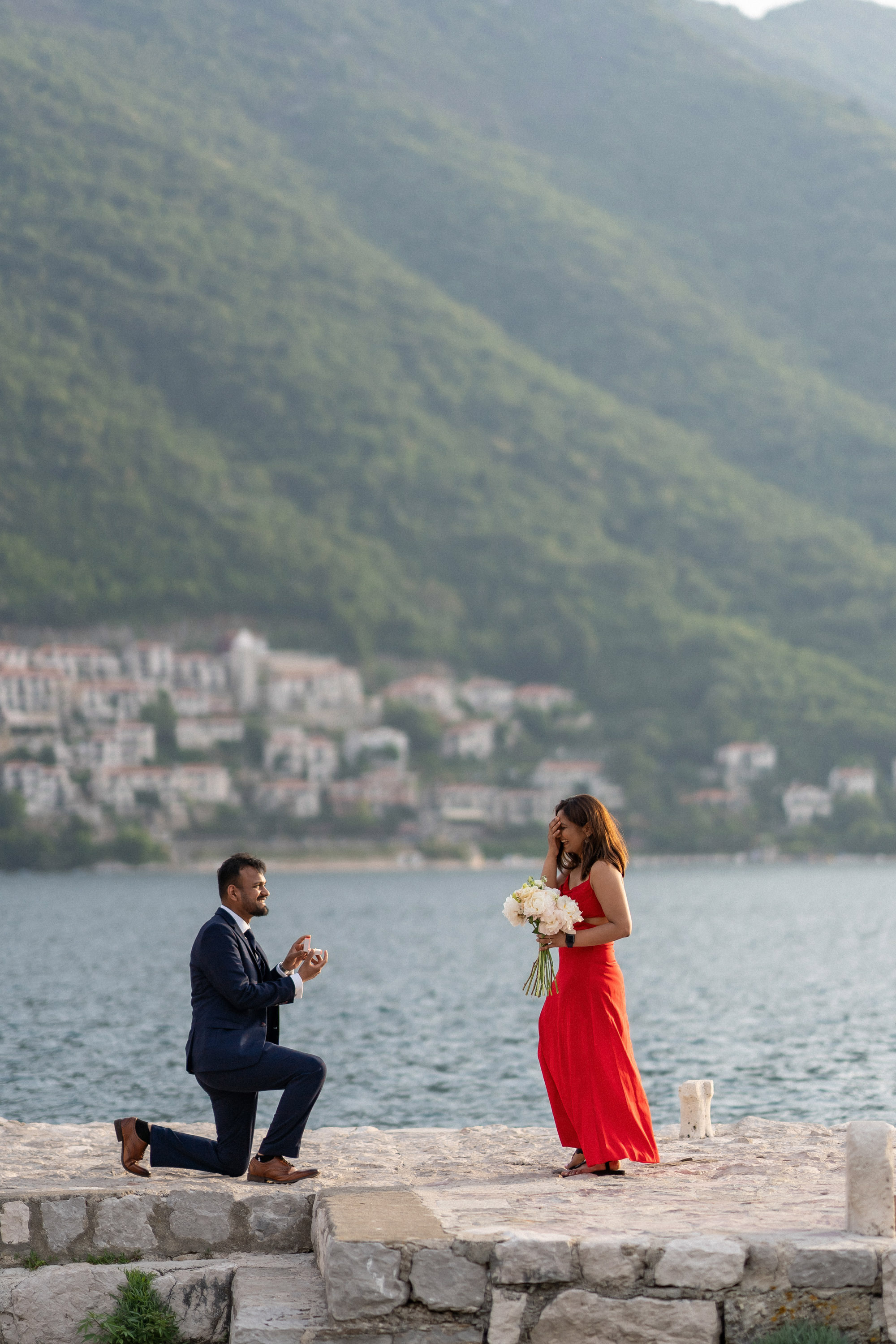Proposal in Perast — Photographer Mariia Sosnina