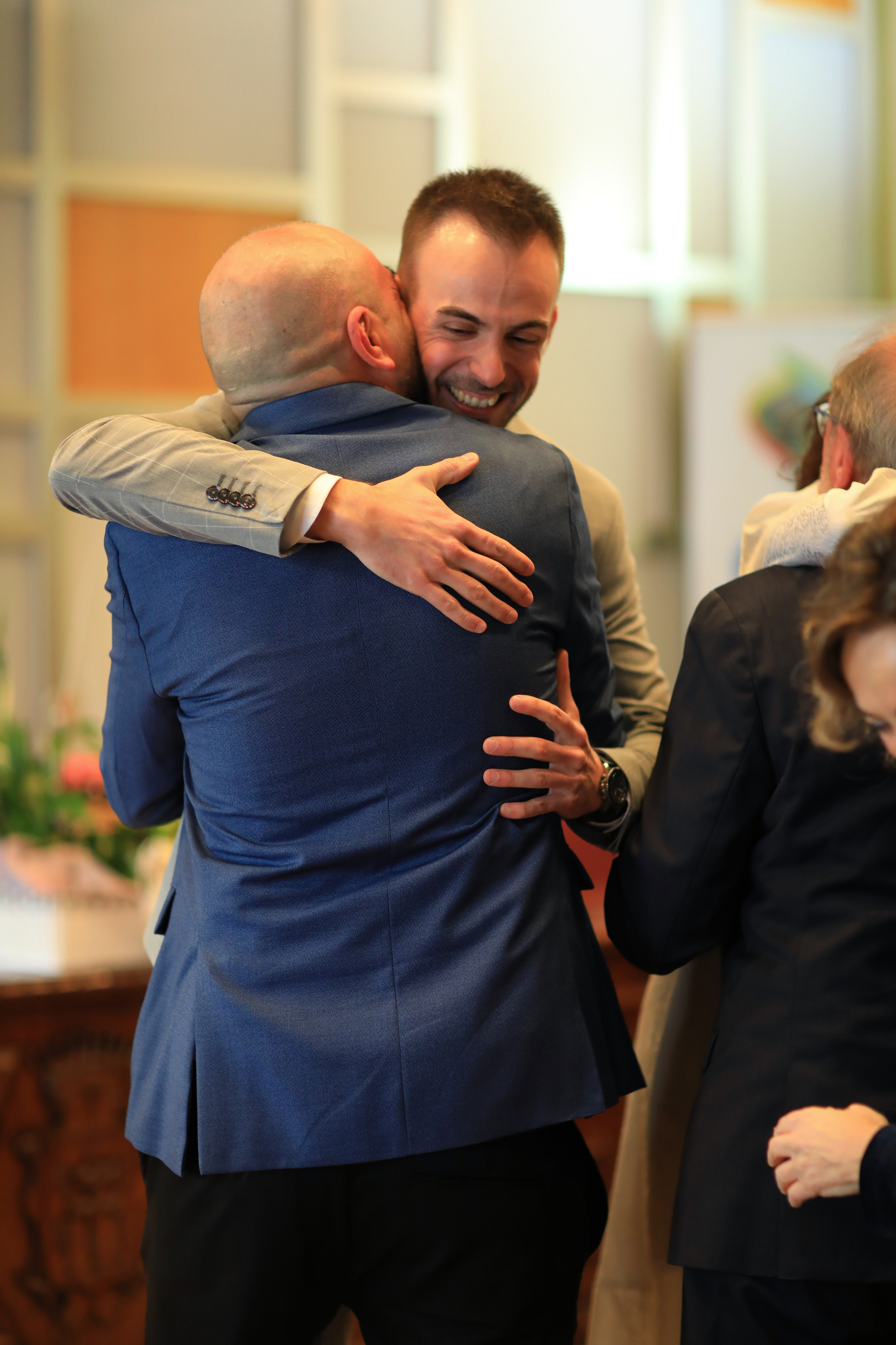 «A tan sólo una firma». Fotografía de Eventos, Embarazo y Familiar en Pirineos