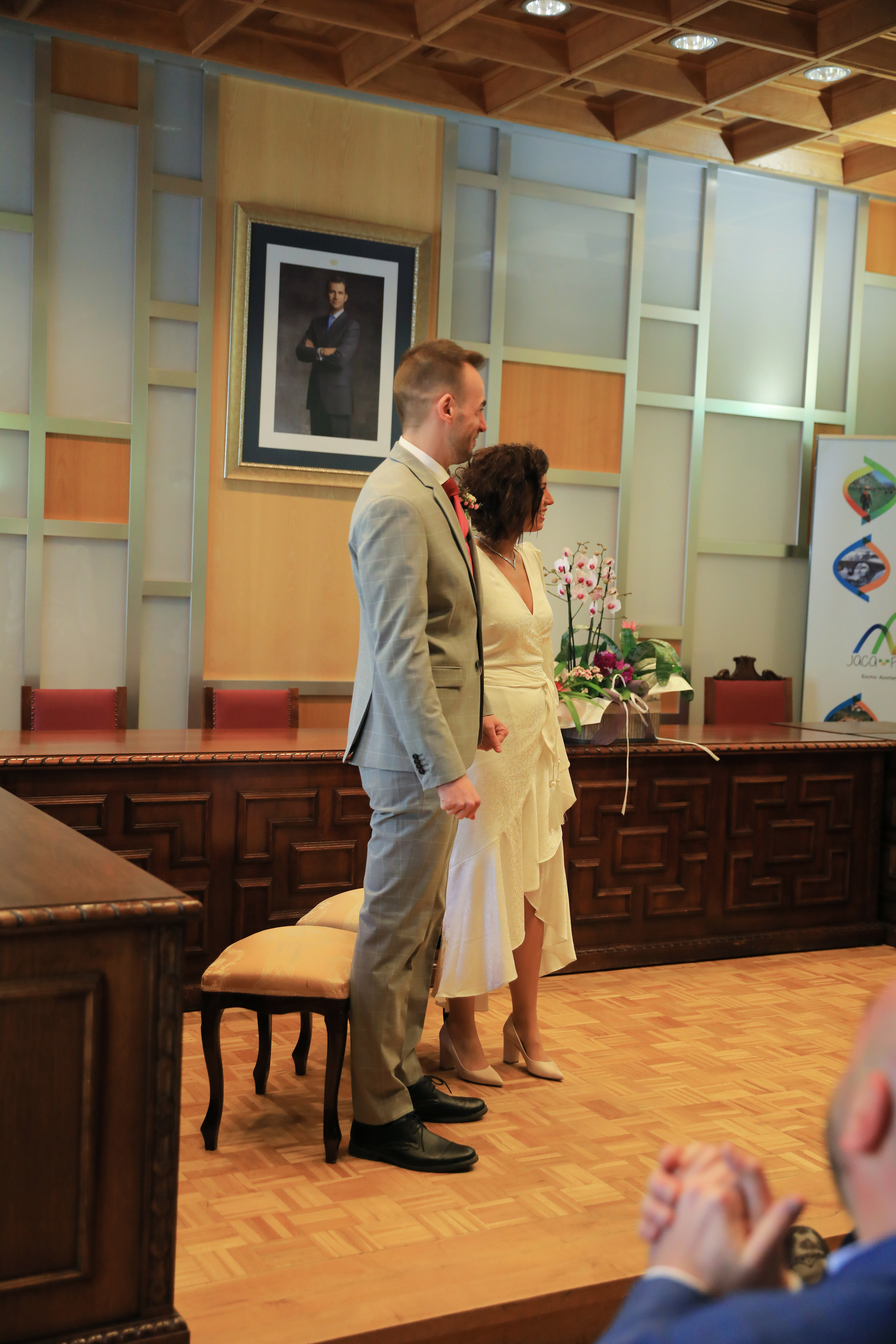 «A tan sólo una firma». Fotografía de Eventos, Embarazo y Familiar en Pirineos