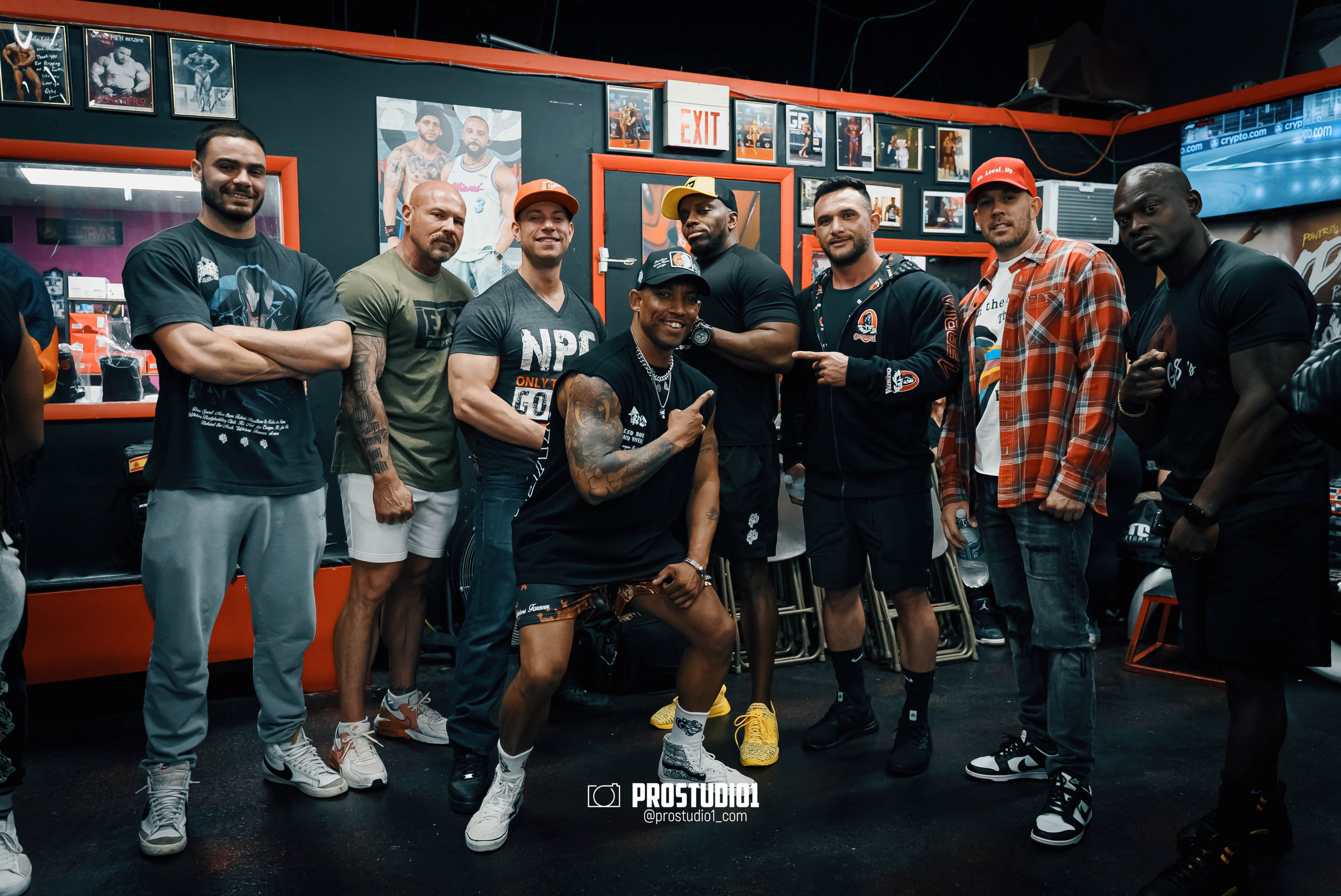 NPC/IFBB PRO Posing Seminar / Infamous Fitness Studio
