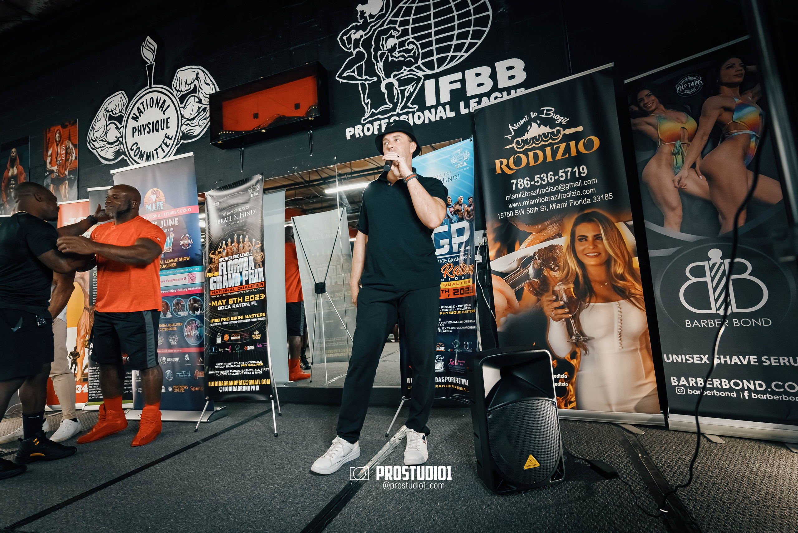 NPC/IFBB PRO Posing Seminar / Infamous Fitness Studio