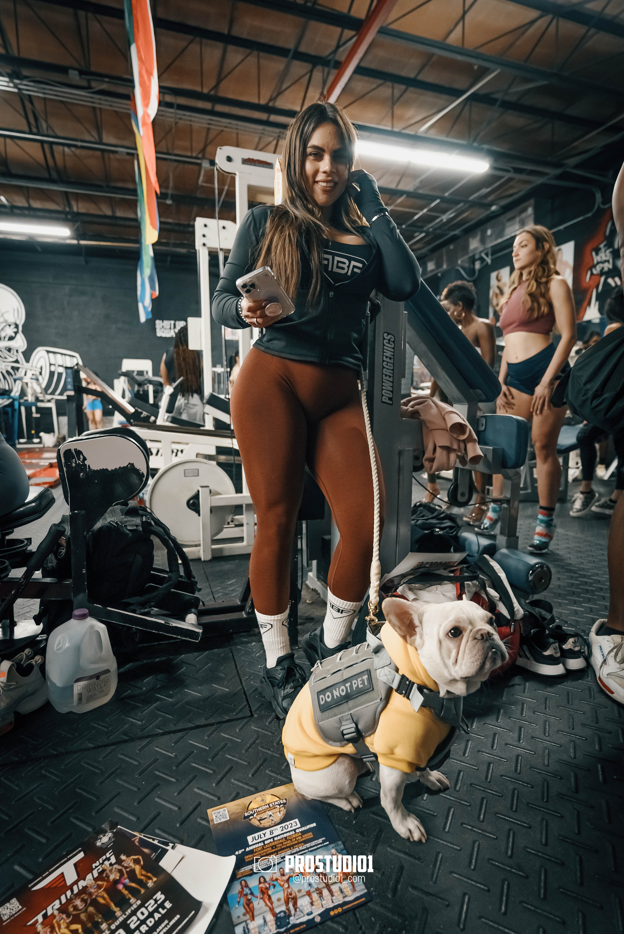 NPC/IFBB PRO Posing Seminar / Infamous Fitness Studio