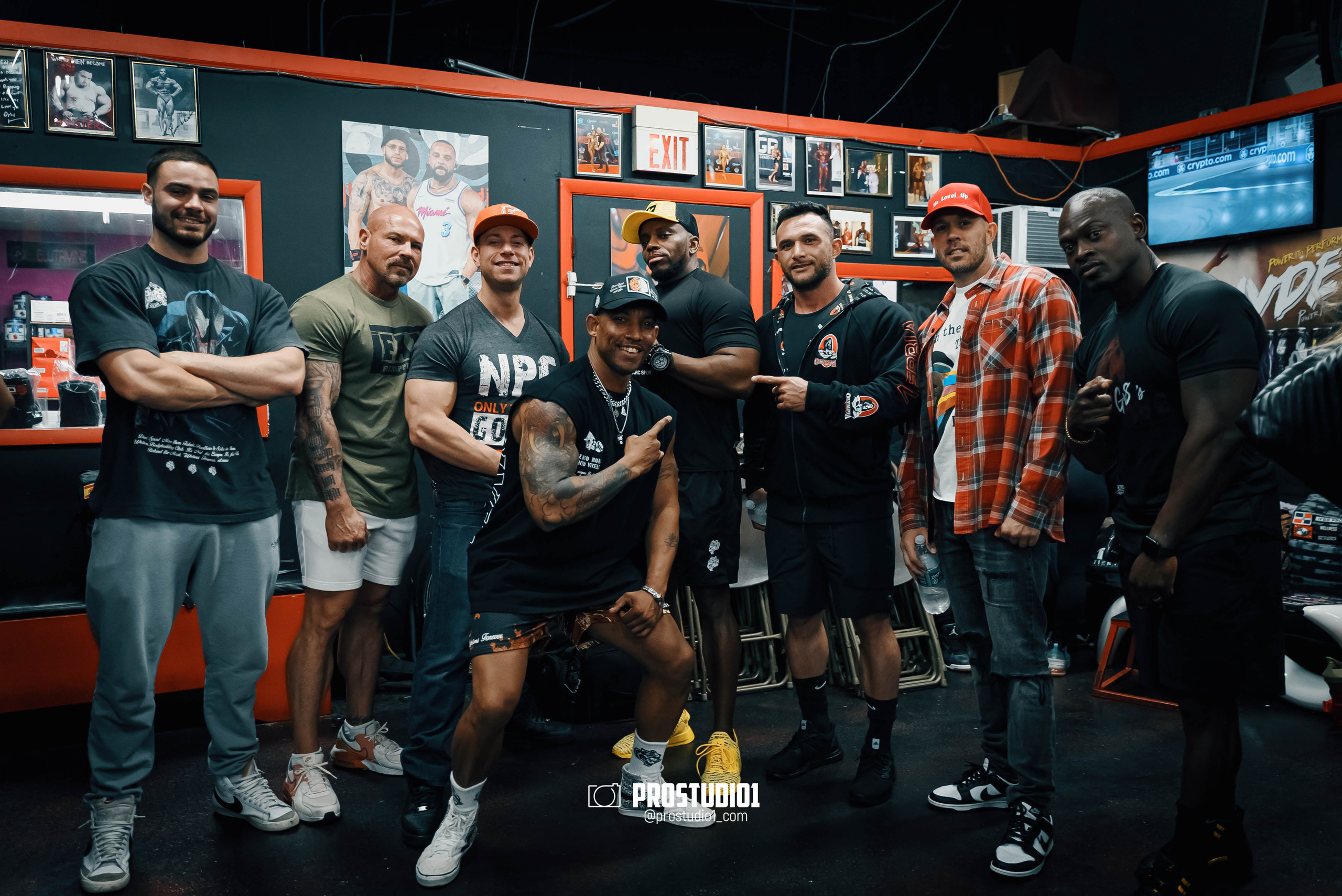 NPC/IFBB PRO Posing Seminar / Infamous Fitness Studio