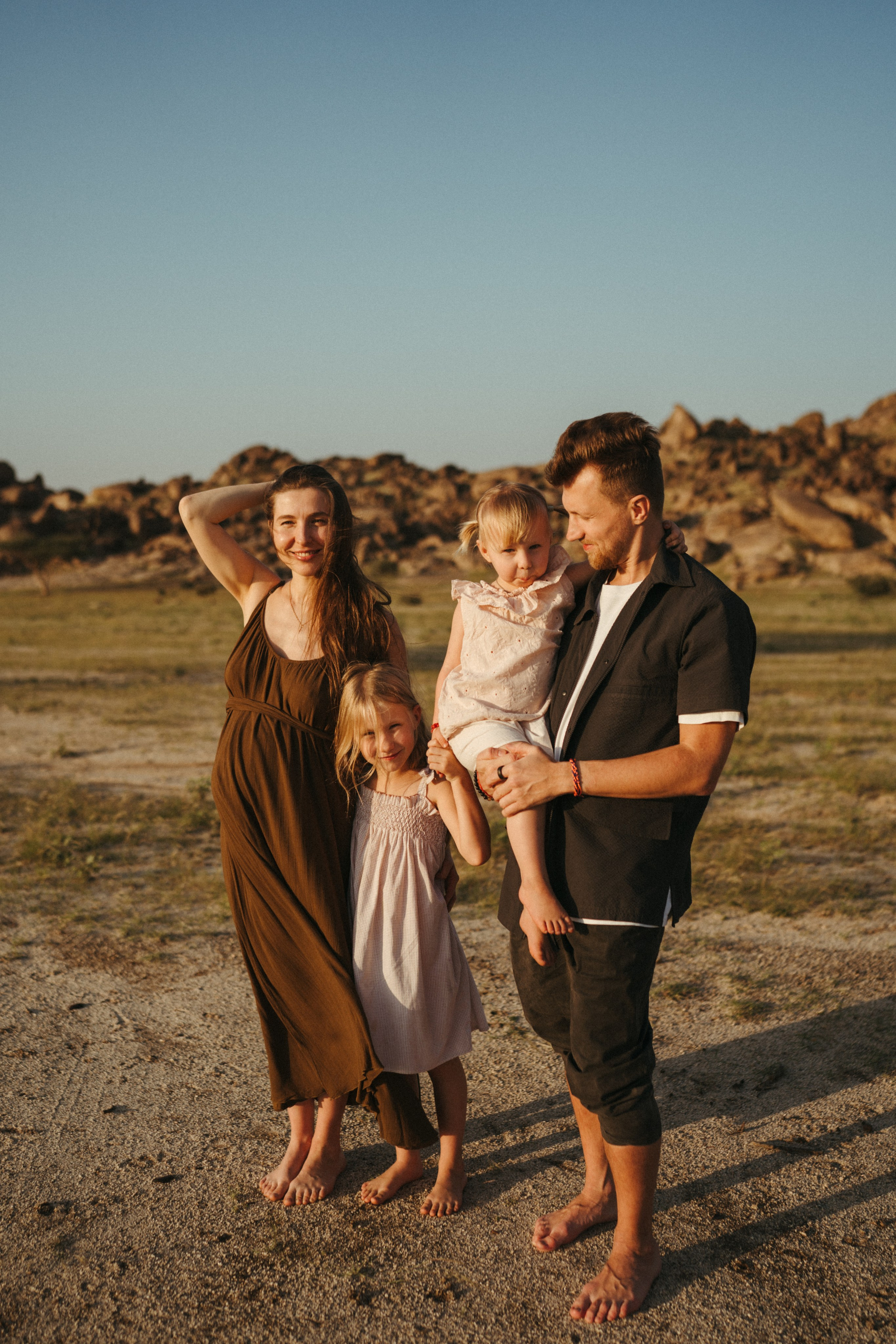 Khoroshilovs Family. Family photographer in Saudi Arabia