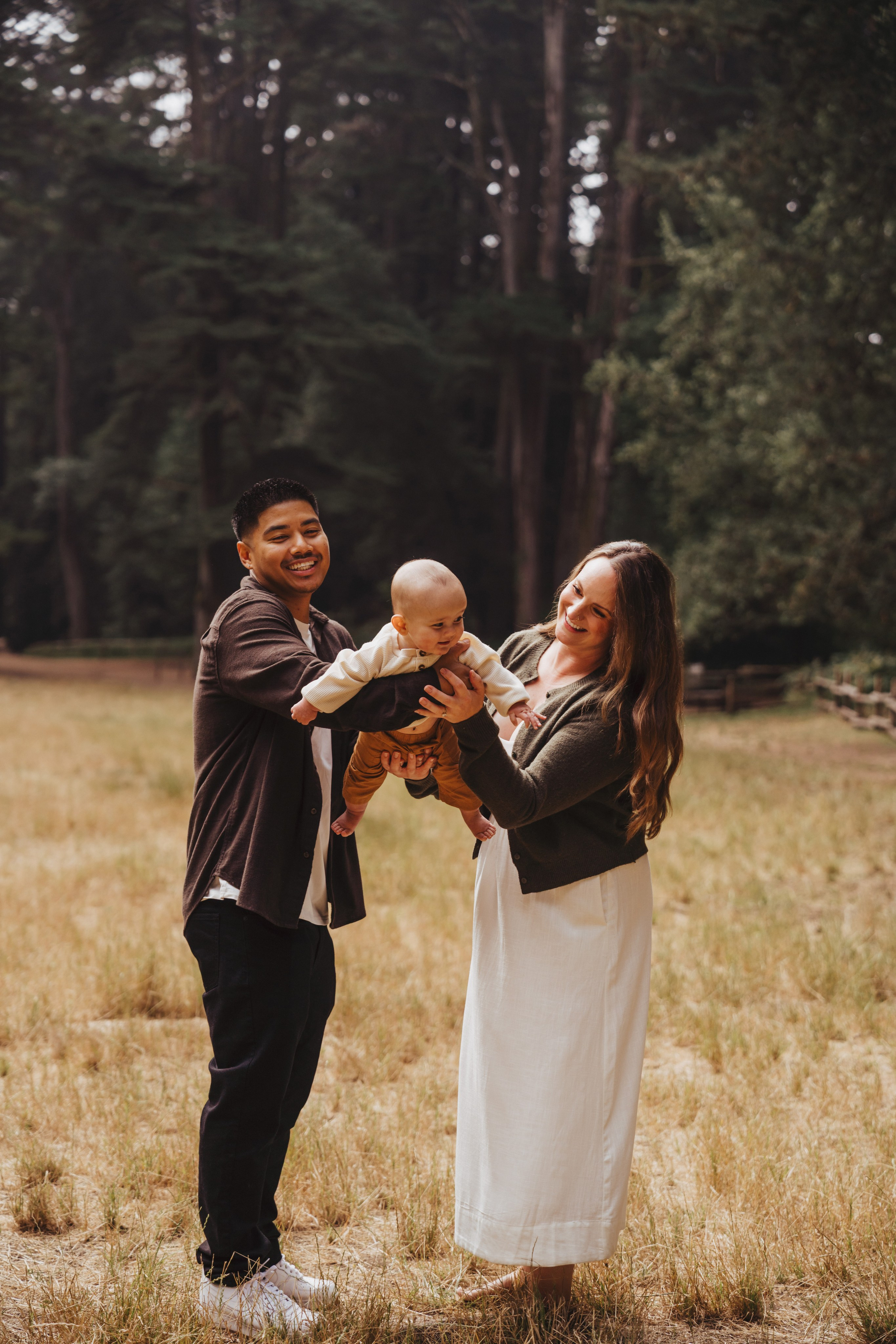 Redwoods Oakland. Wedding family photographer and videographer California San Francisco Bay Area