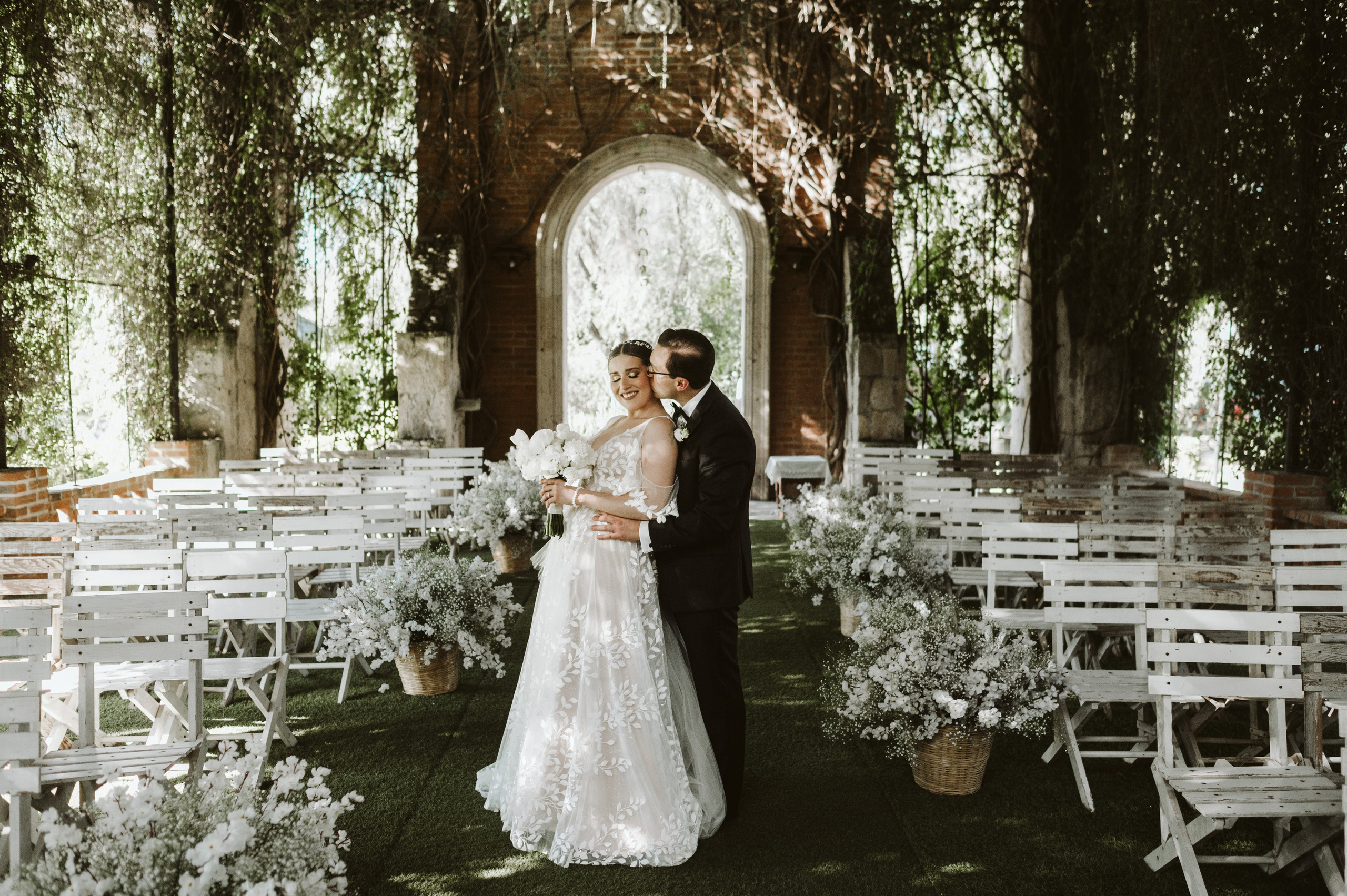 WEDDING PHOTOS. Wedding Photographer and Filmmaker in Guadalajara Mexico Abraham Linares