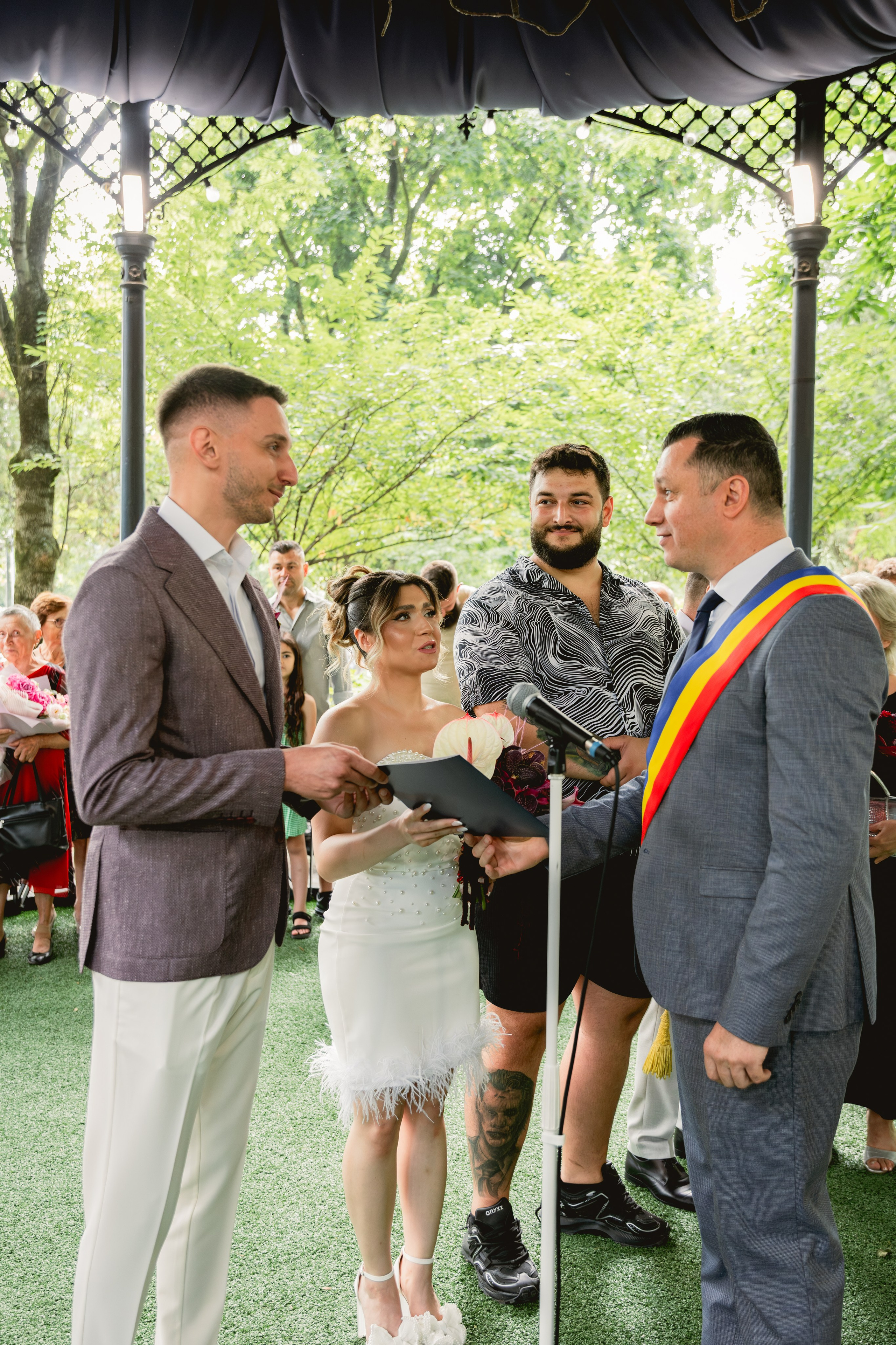 Cununie civila Calin si Denisa. Fotograf de portrete și evenimente din Cluj-Napoca. Ședințe foto individuale, nunți, botezuri și aniversări în Cluj și județul Cluj