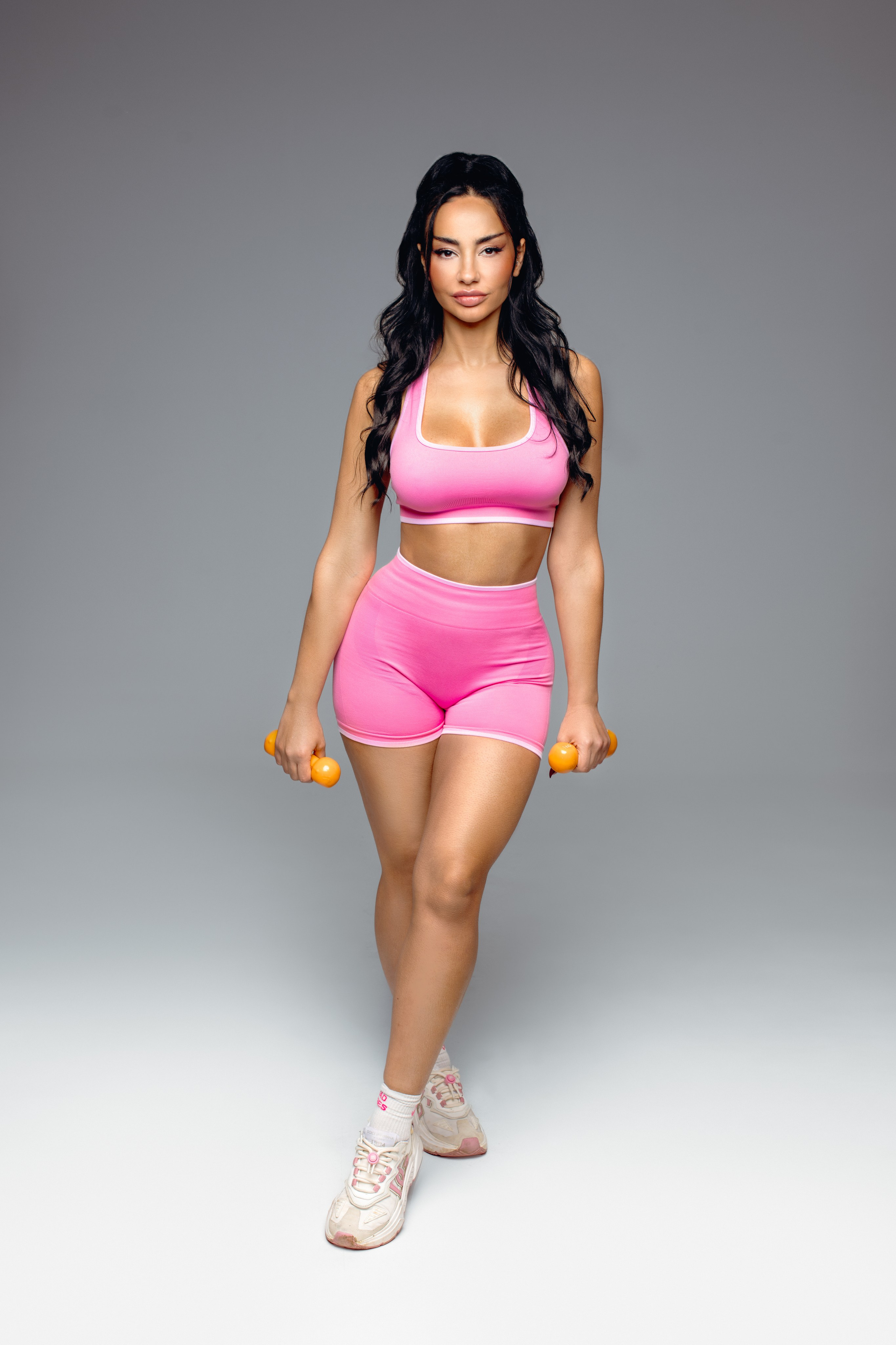 Özlem. Meisha Photo