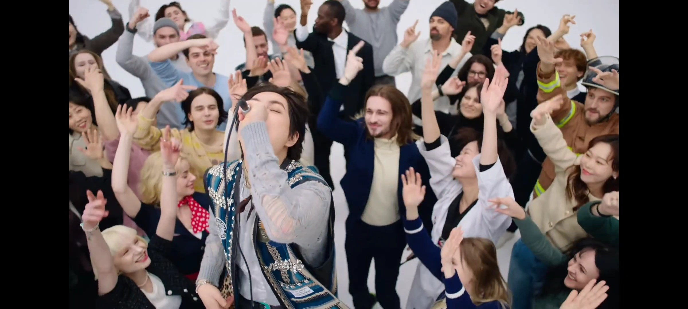 K-POP IDOL SOLO MV ONEW “ANIMALS” — extra, 18/03/2025. Photographer in Seoul Dobrokvashina Natalya