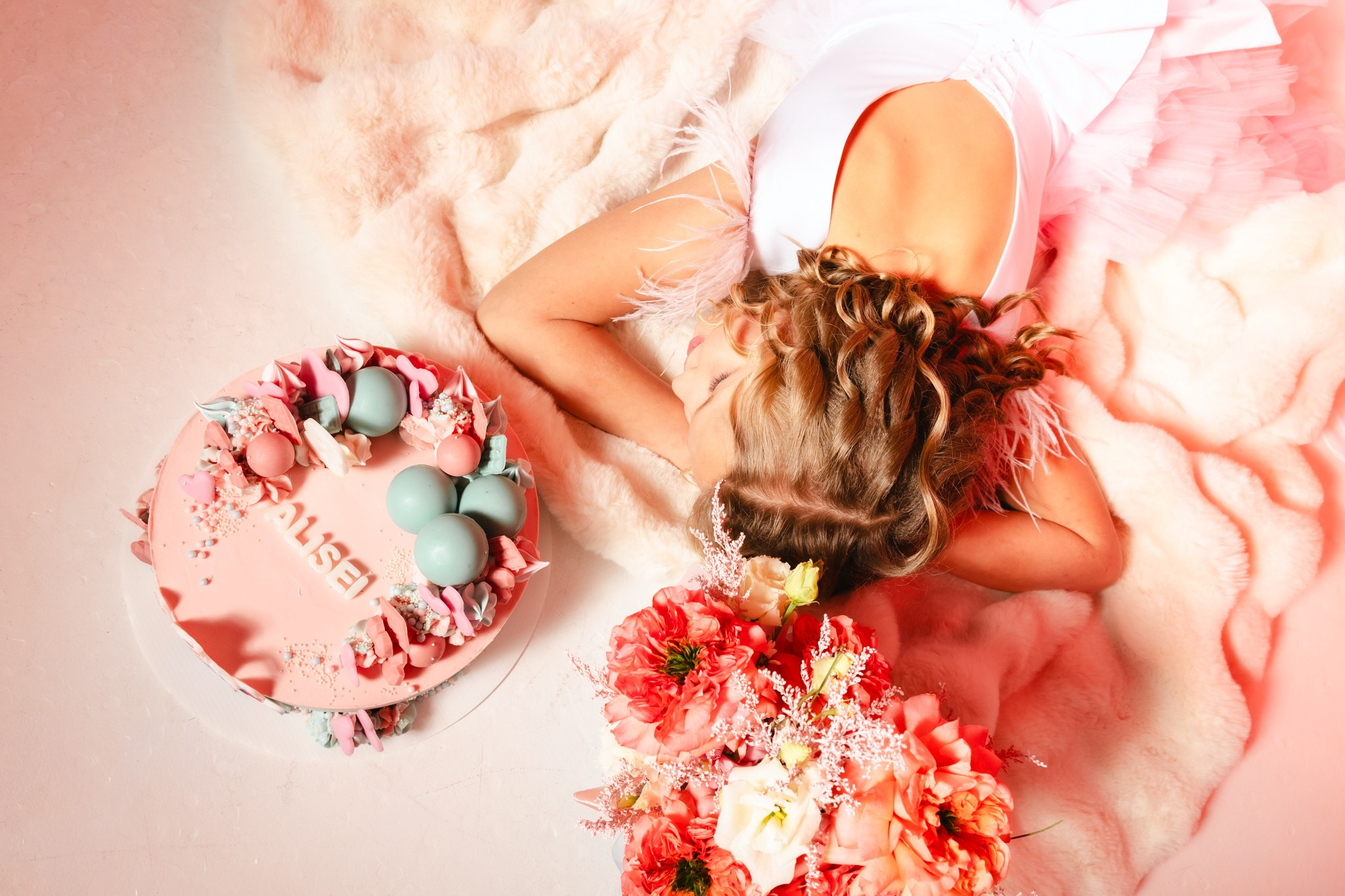 Līga Baha. Fotogrāfs — individuālās, ģimeņu, pāru fotosesijas Liepājā, Latvijā