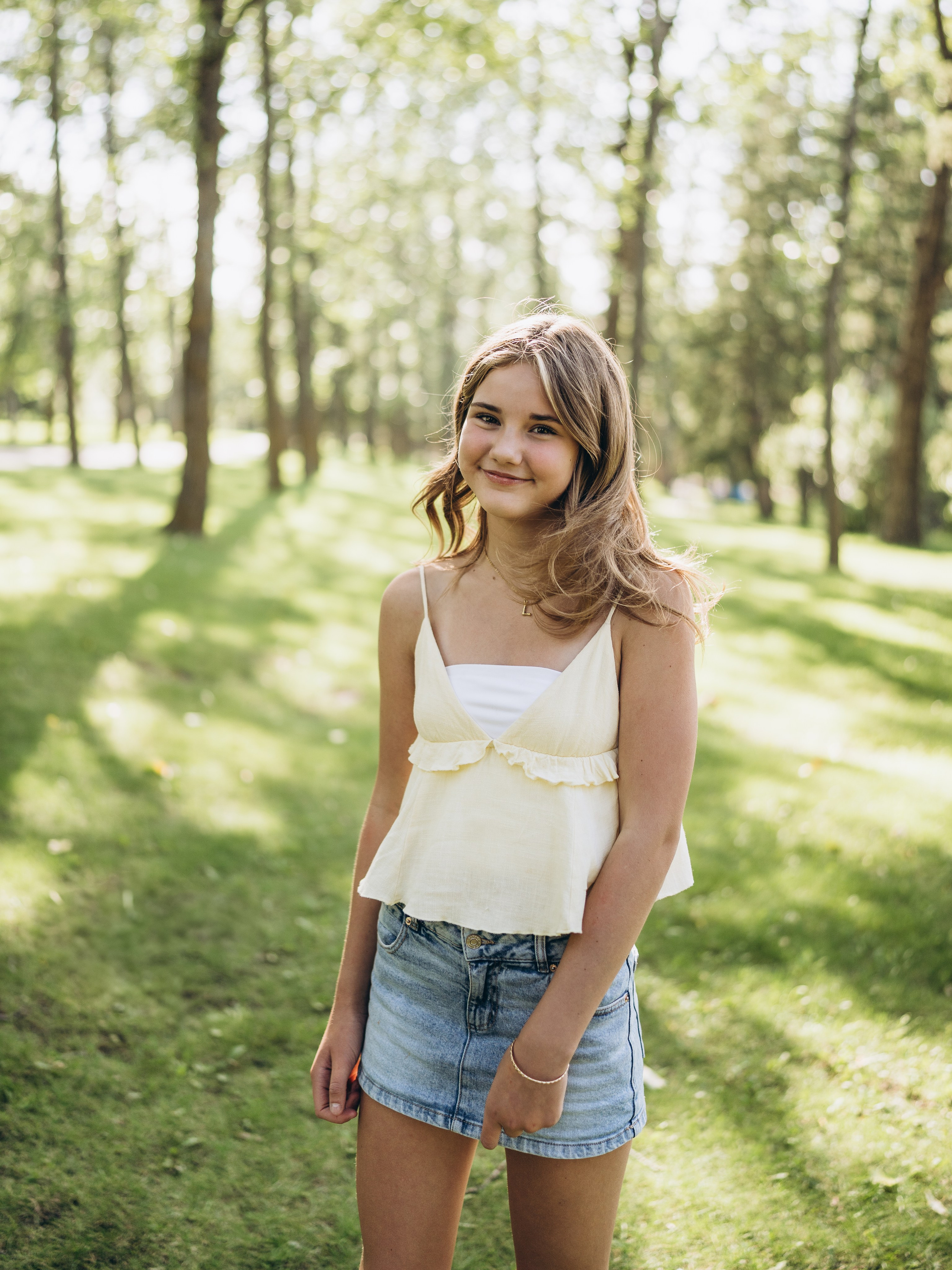 Lynn & fam. Calgary Wedding & Lifestyle Photographer — Yevhen Polishchuk