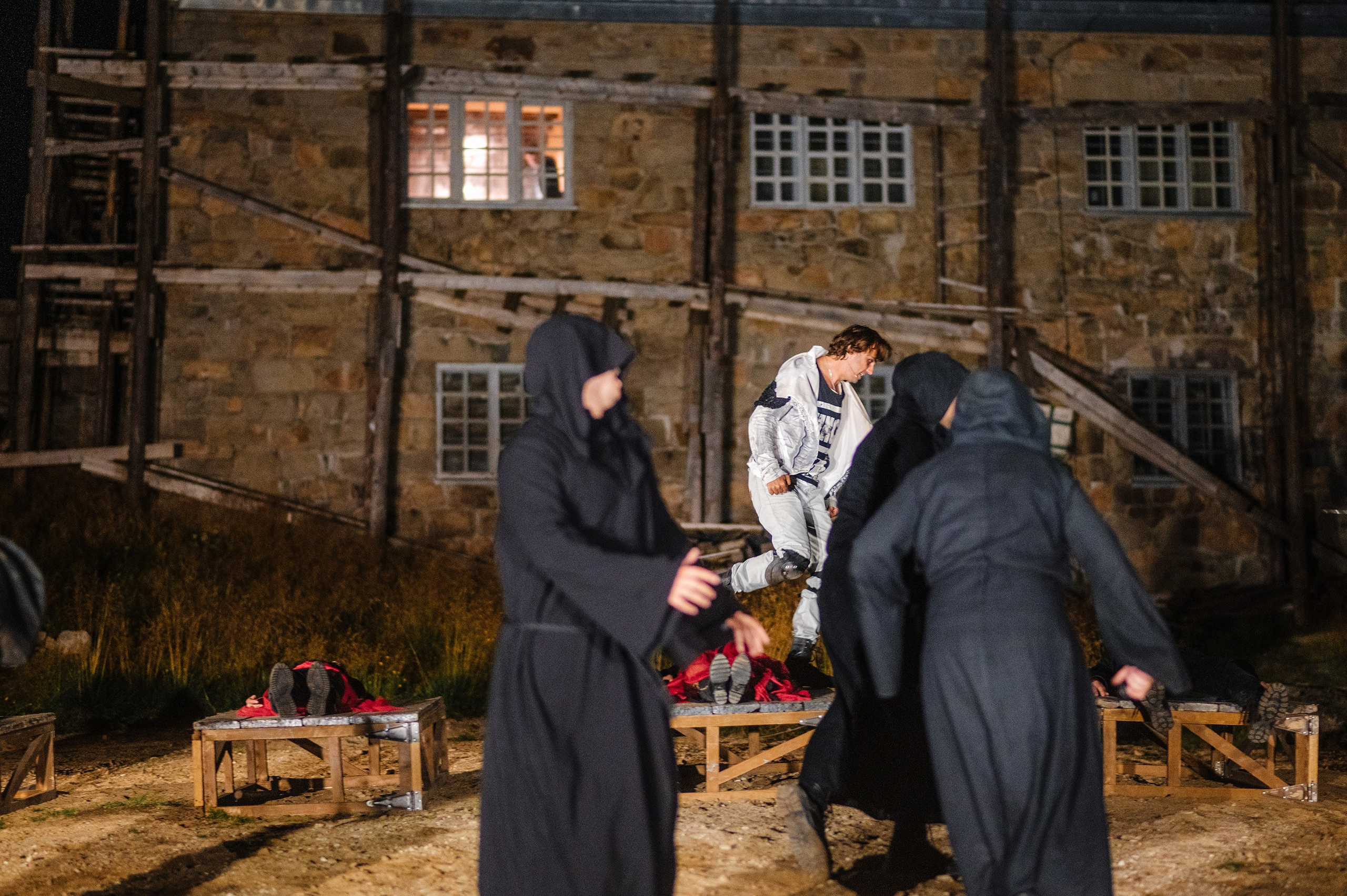 Неоопера-жах «HAMLET» Вільяма Шекспіра. Піп-Іван. Весільний та портретний фотограф Кизим Арсен