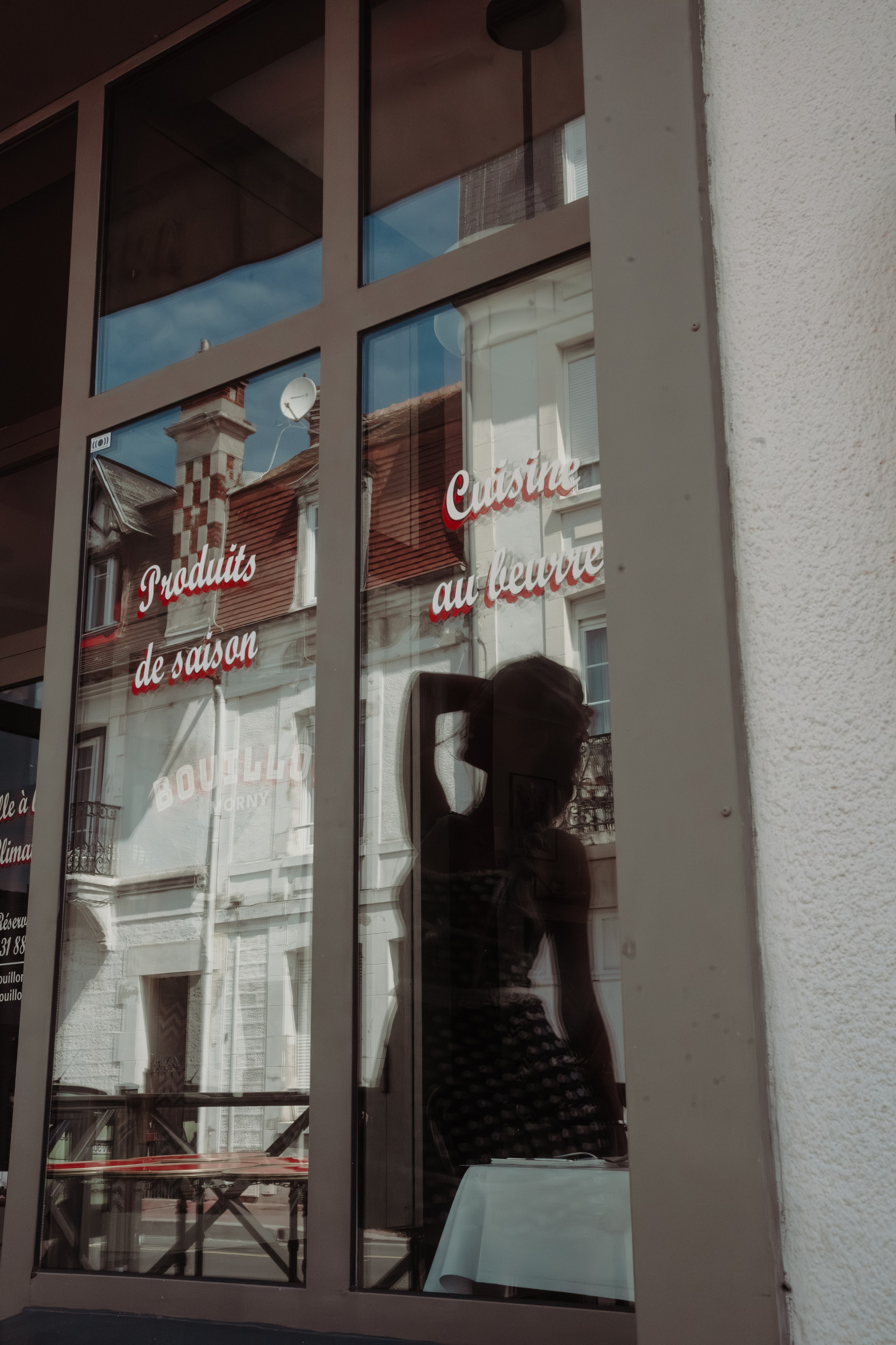 Yanina in France — from Paris to Deauville. Paris photographer — Polina Osipova