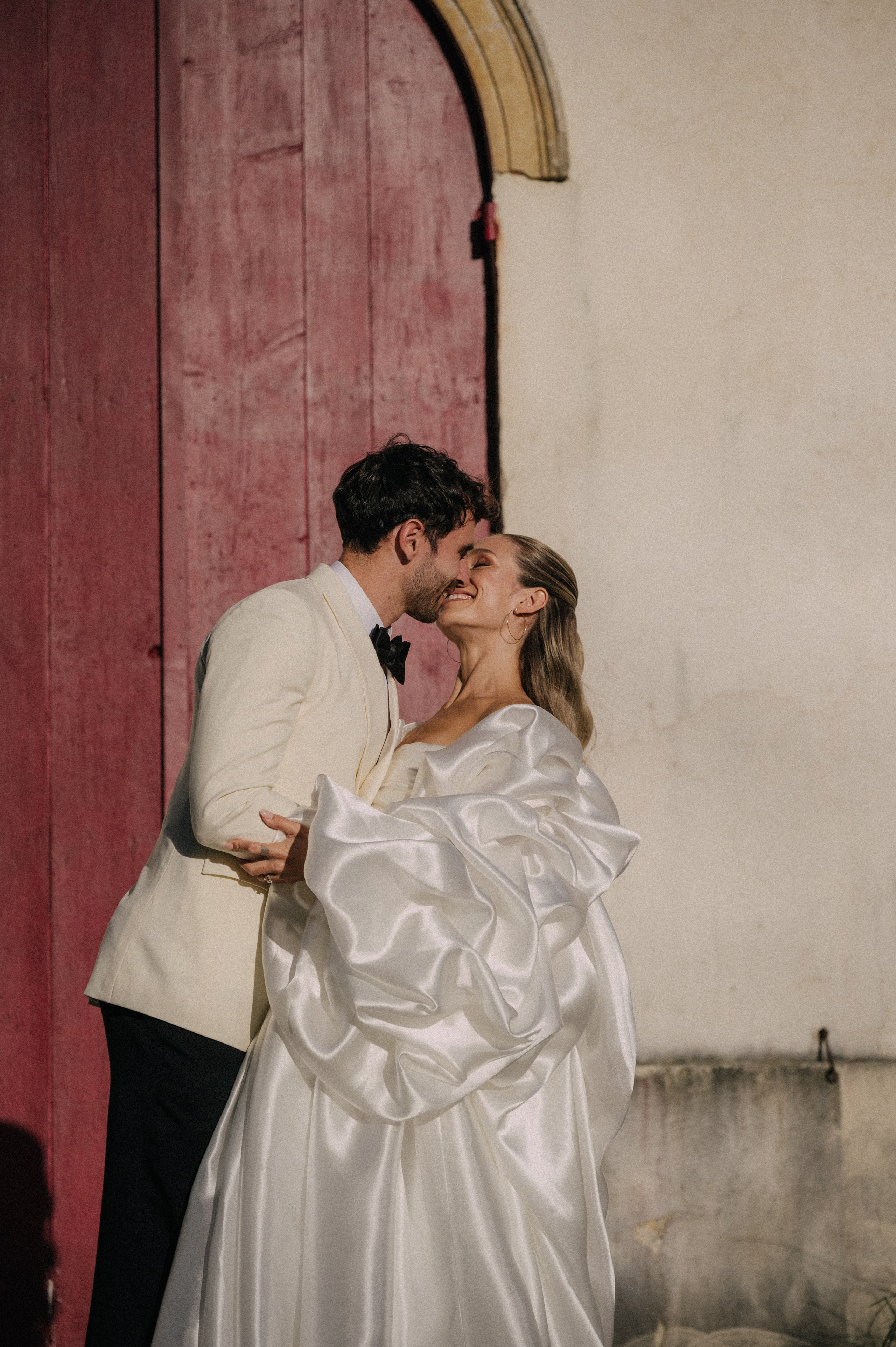 Paula and Tony. Wedding and commercial photographer