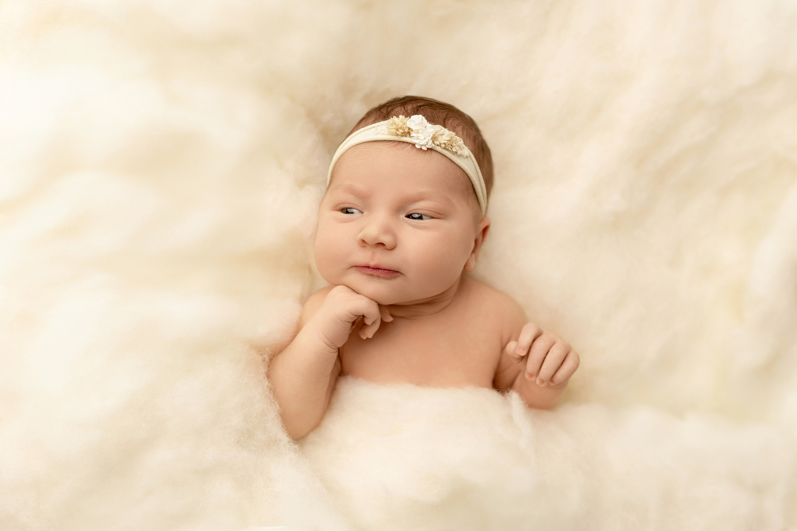 Esu Aleksandra naujagimių ir kudikių fotografė iš Vilniaus