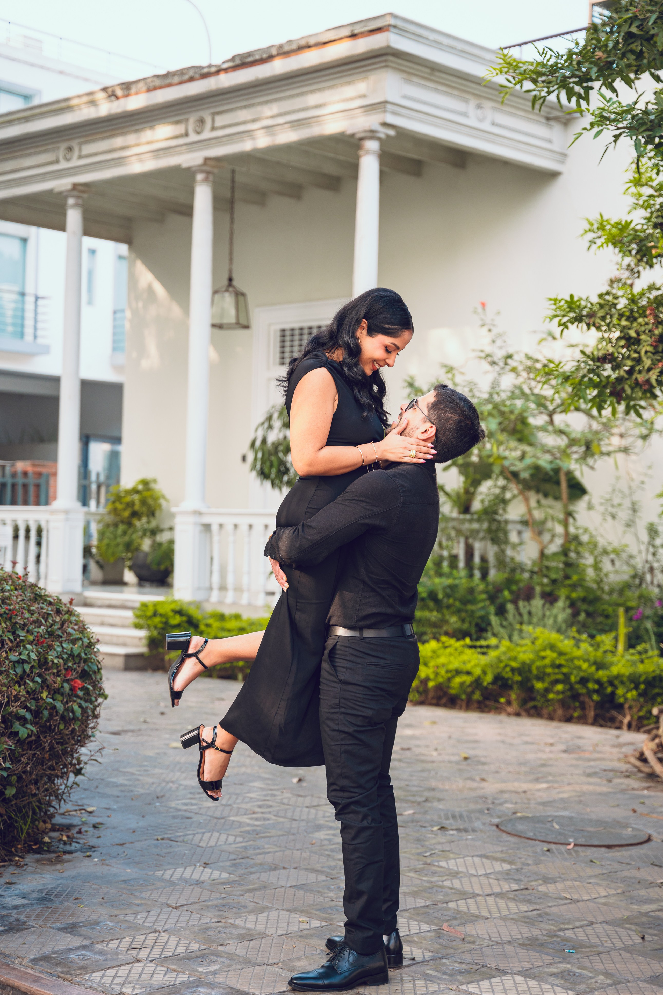 Gabriela+Hernesto. Fotógrafo de Bodas en Lima | Ronhy Altamirano. Fotografía narrativa y cinematográfica para bodas, quinceañeras y eventos exclusivos