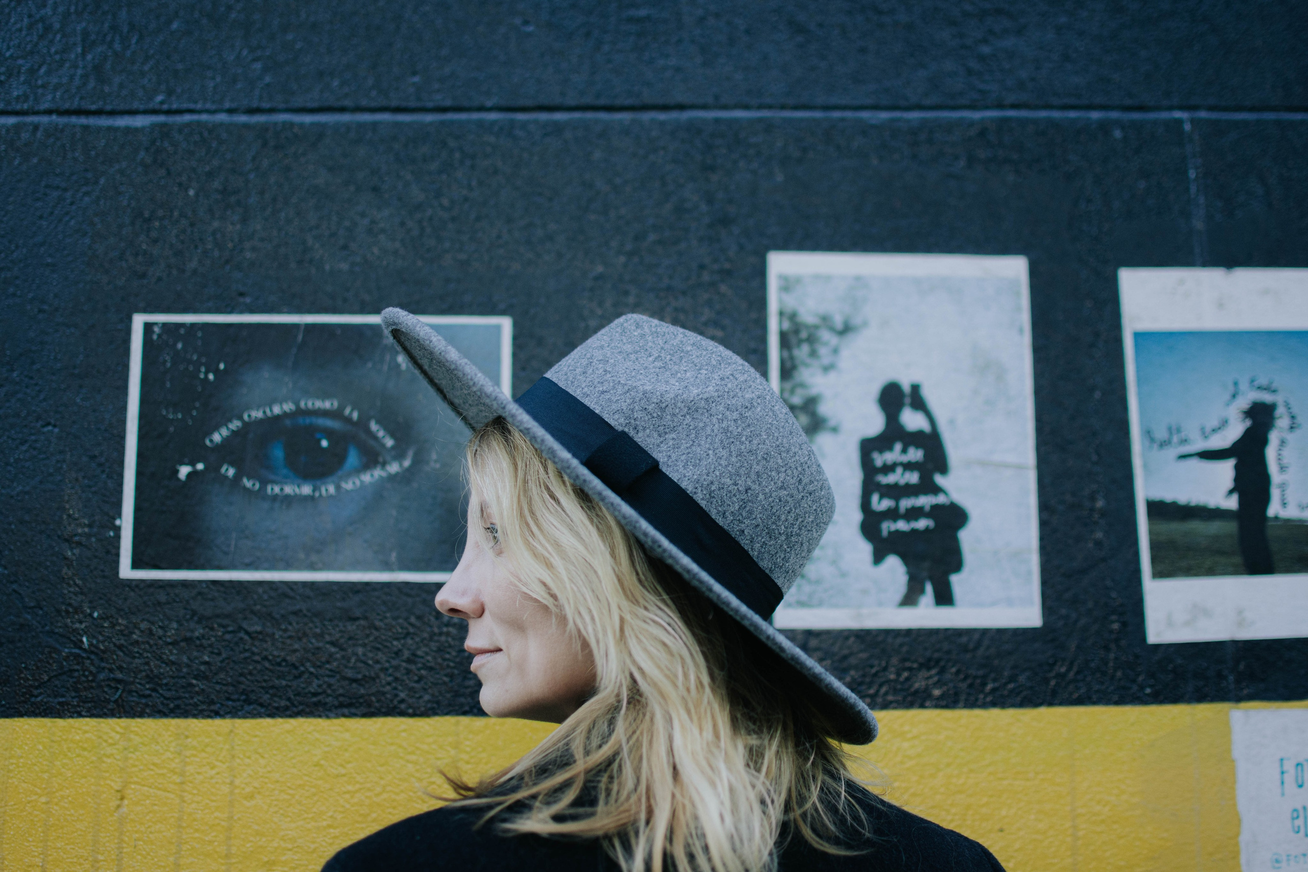 BAires and Zoya. Photographer @elmirkami in the city of Buenos Aires