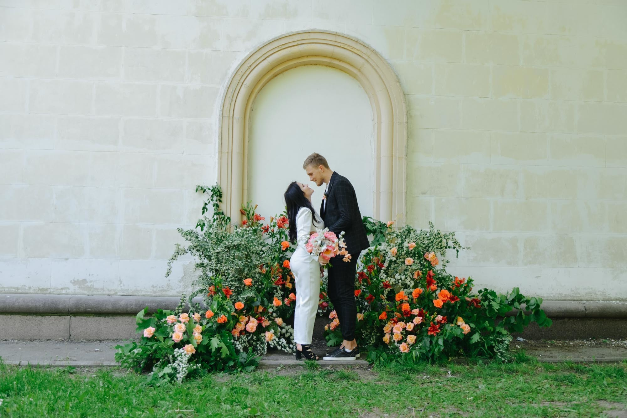 Coral wedding. Family Lifestyle Photography