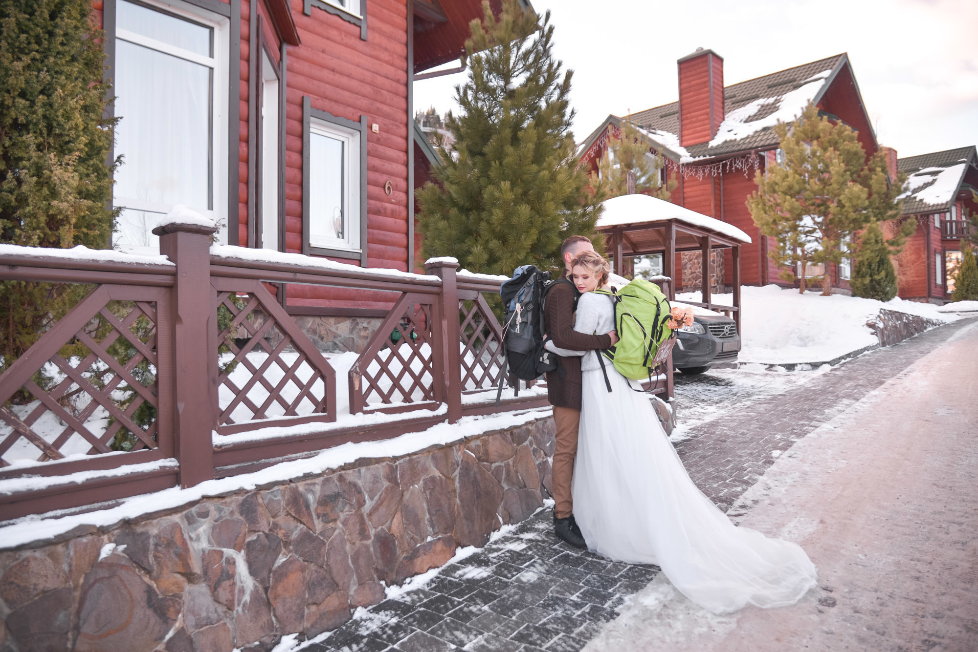 Frozen Waterfall LoveStory. Family Lifestyle Photography