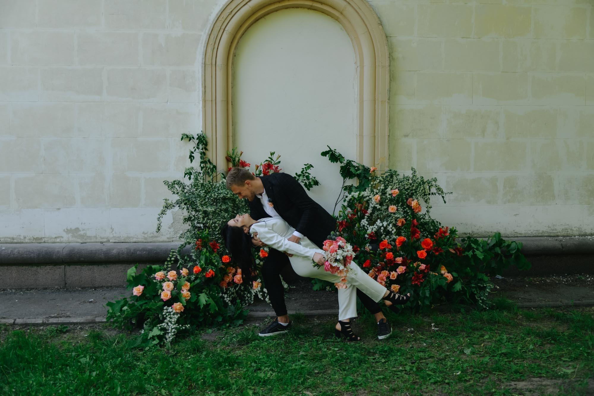 Coral wedding. Family Lifestyle Photography