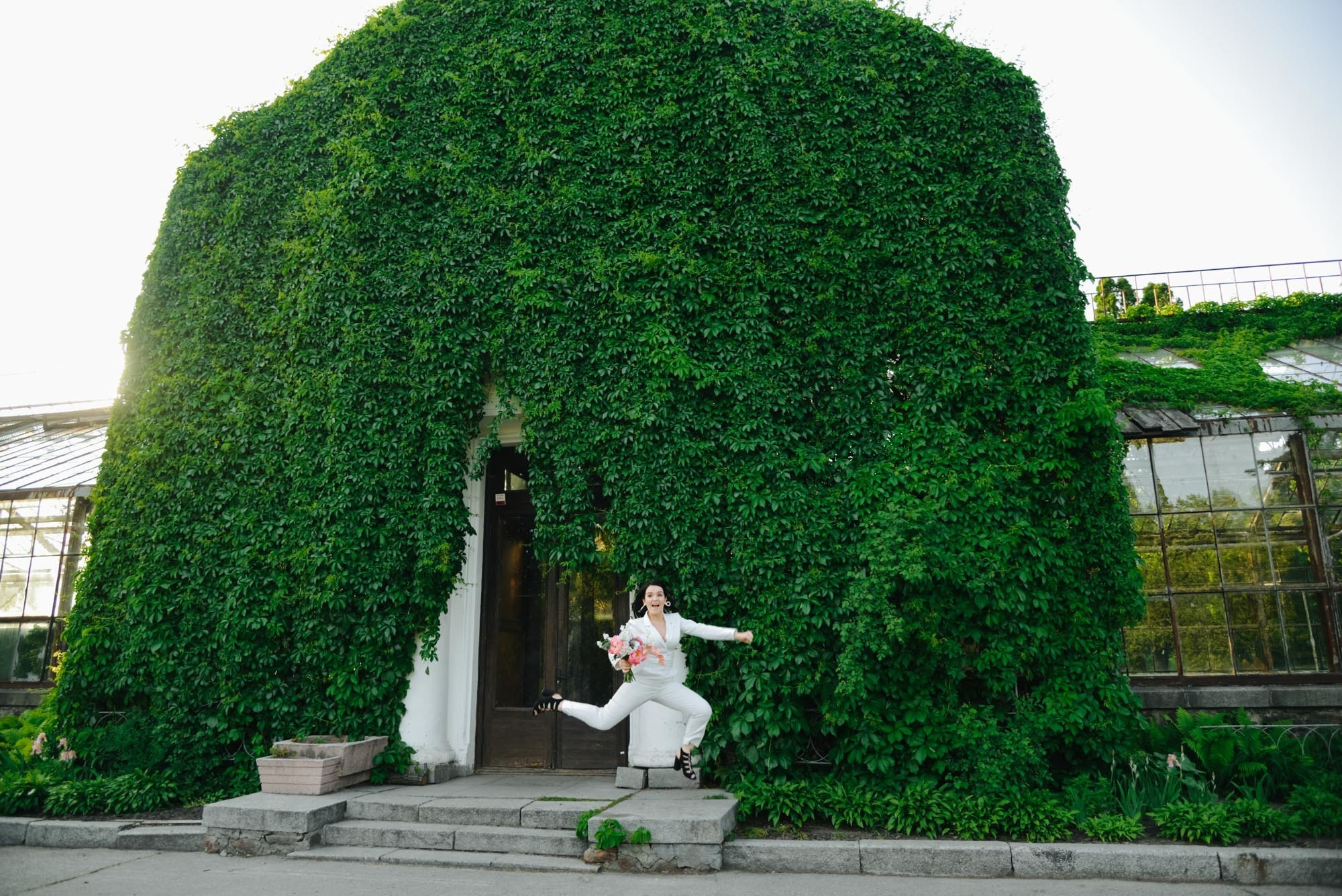 Coral wedding. Family Lifestyle Photography