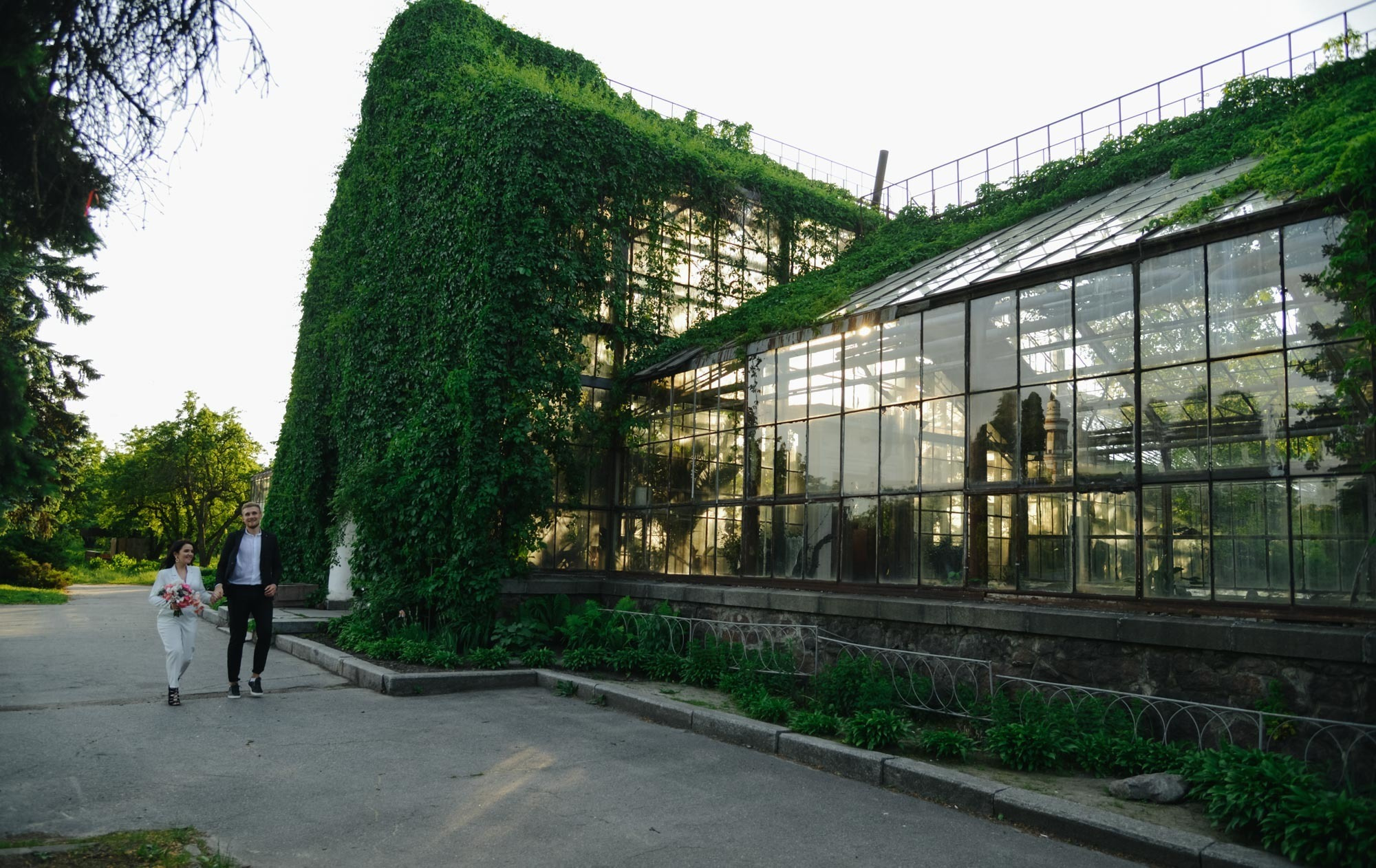 Coral wedding. Family Lifestyle Photography
