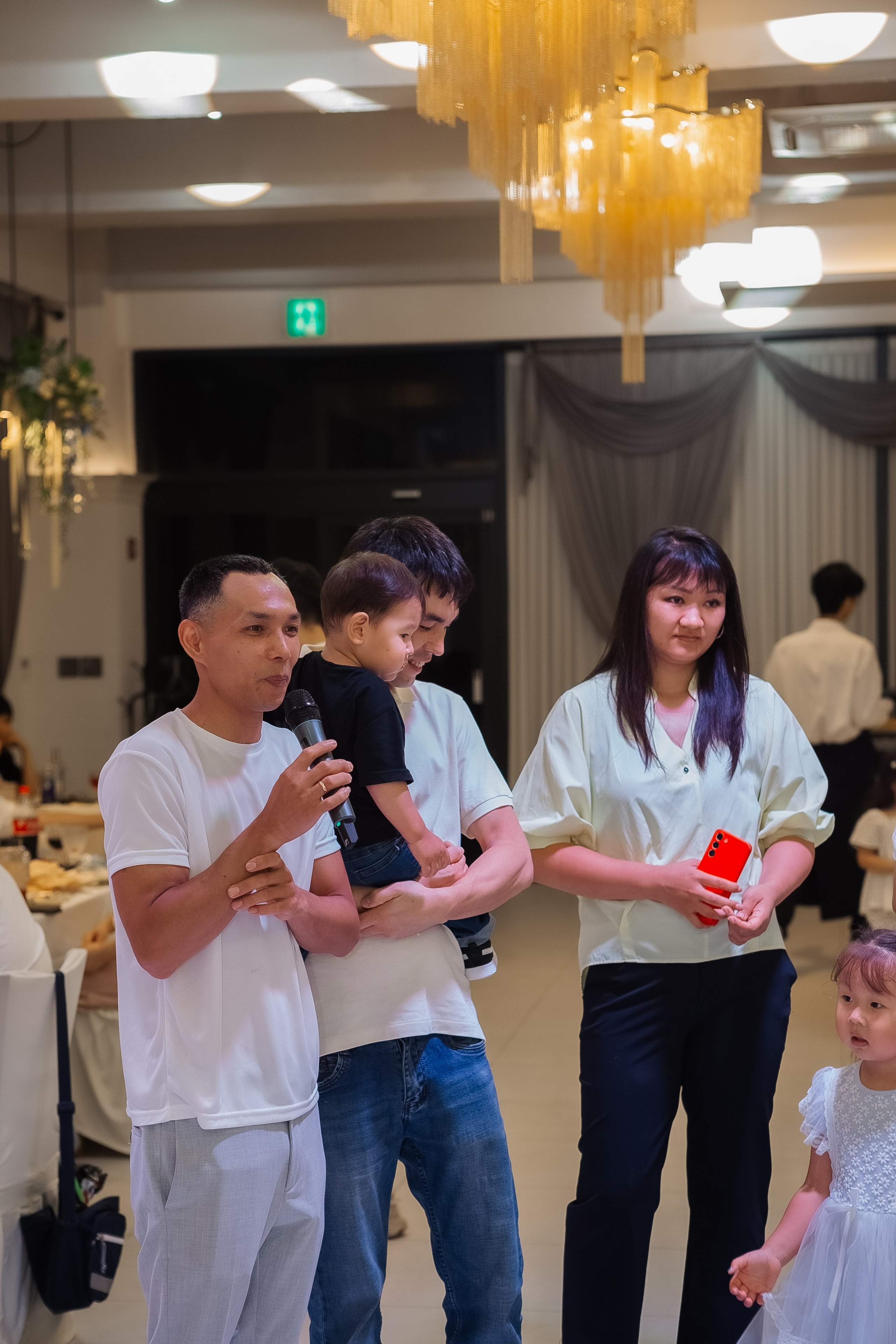 Тео дома и в ресторане. Фотограф беременности, ньюборн и годовасиков в Корее Жанна Хан