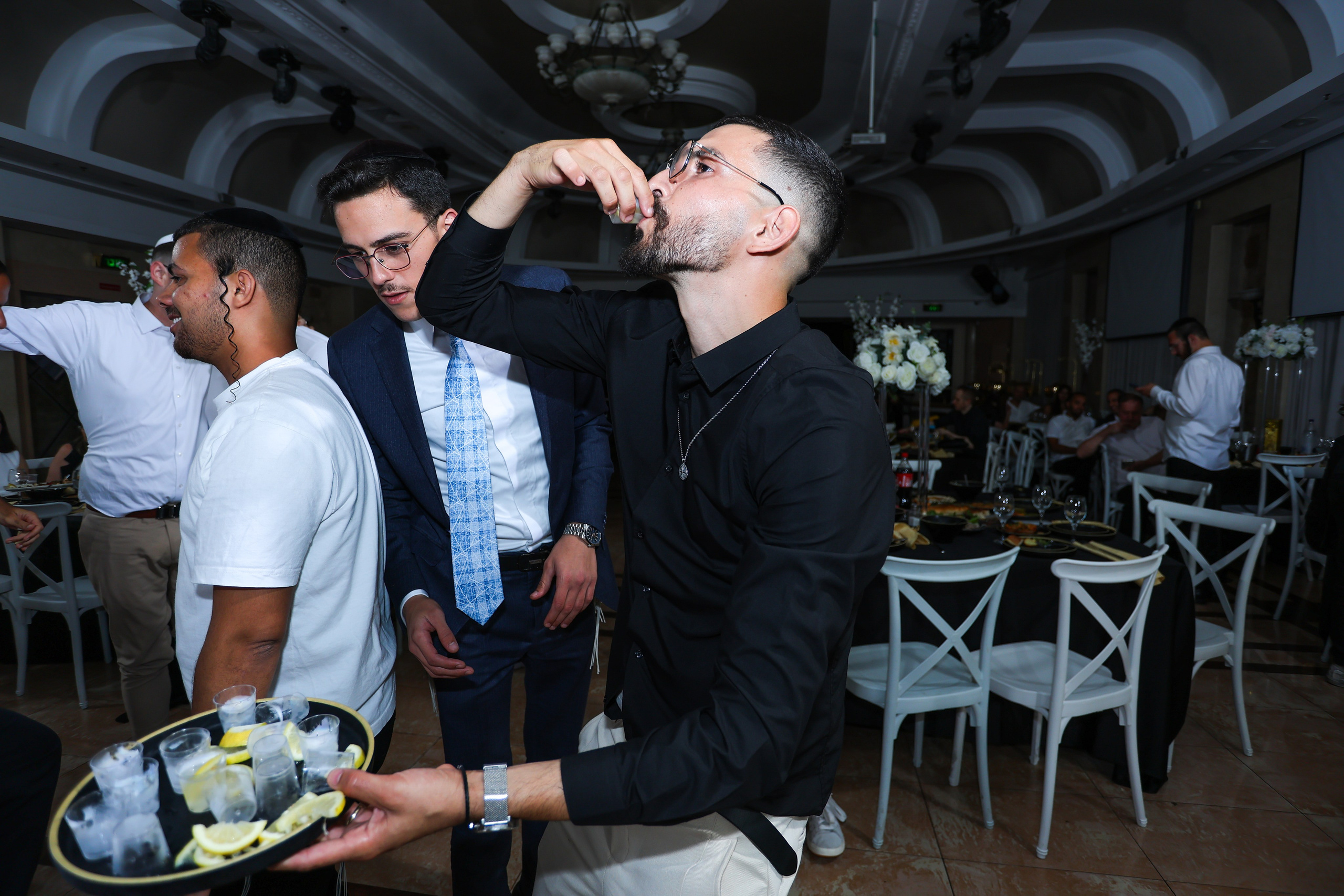 L & A. משה מנשה צלם חתונות