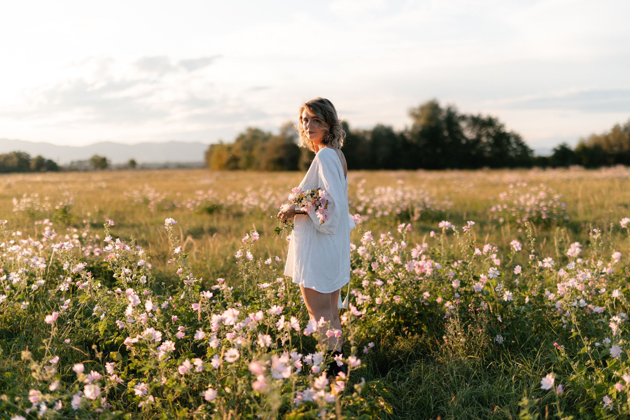 Mara — Portrait. Main