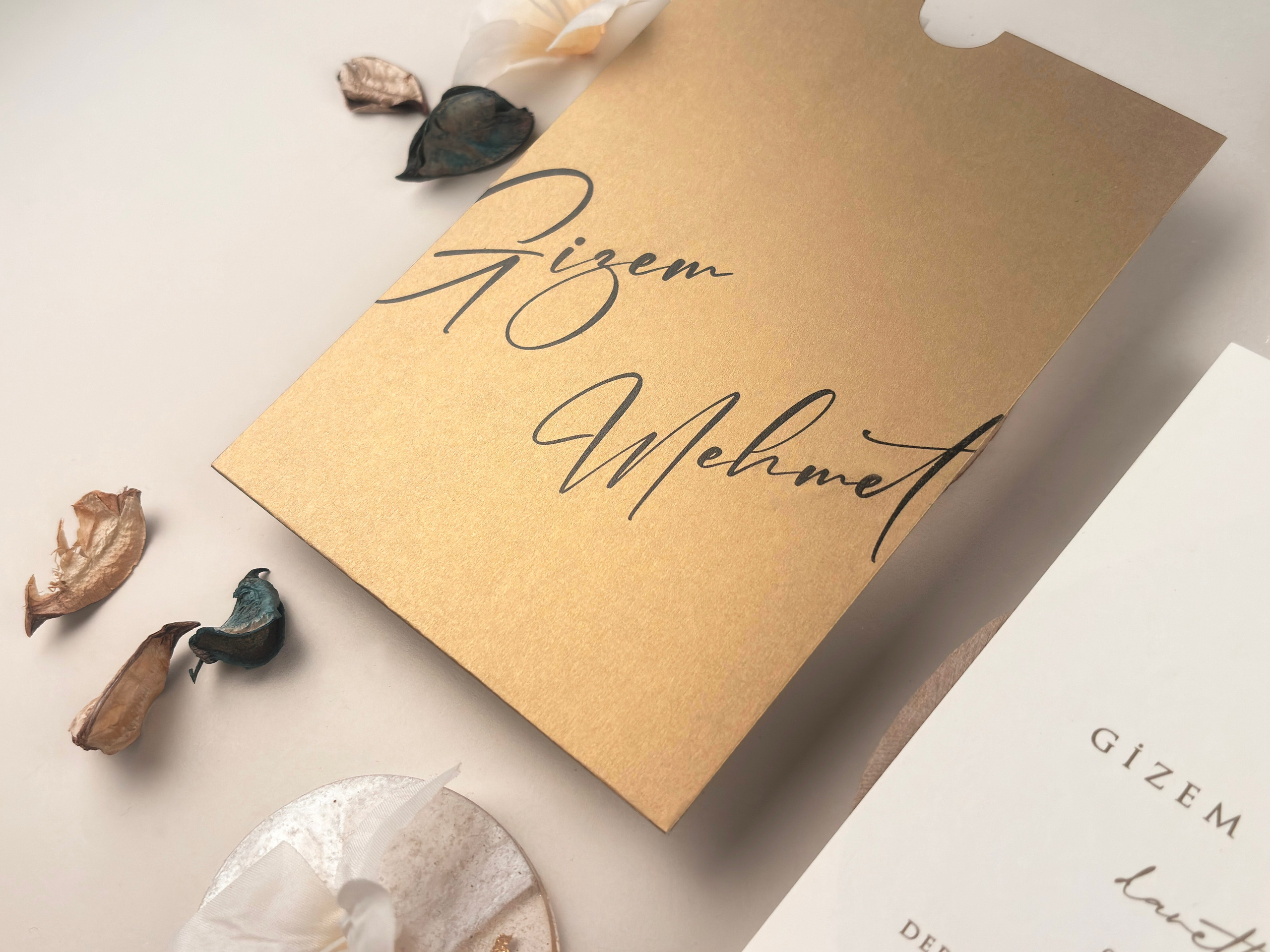 Invitații Elegante și Refined: Catalogul Ellite | Nunta, Petreceri, Evenimente Corporate.- invitații nuntă  - modele invitații nuntă  - invitații nuntă 2025  - invitații de nuntă elegante  - invitații de nuntă personalizate  - invitații nuntă online  - invitații nuntă handmade  - catalog invitații nuntă  - invitații originale nuntă  - invitații de nuntă moderne  - invitații nuntă vintage  - invitații nuntă rustice  - invitații nuntă clasice  - design invitații nuntă  - invitații de nuntă cu tematică.- invitații nuntă florale  - invitații nuntă boho  - invitații nuntă aurii  - invitații nuntă minimaliste  - invitații nuntă cu sigiliu  - invitații nuntă cu acuarelă  - invitații nuntă cu fotografie  - invitații nuntă cu inițiale  - invitații nuntă elegante alb-negru  - invitații nuntă cu hârtie texturată  - invitații nuntă cu decupaj laser  - invitații nuntă cu flori uscate. - print invitații nuntă  - invitații nuntă personalizate cu numele mirilor  - invitații nuntă cu plic inclus  - invitații nuntă cu cartolină dublă  - invitații nuntă calitate premium  - invitații nuntă ieftine  - invitații nuntă rapide.- invitații nuntă România  - invitații nuntă București / Botoșani . Iași suceava- invitații nuntă cu livrare în țară  - invitații nuntă online România.- „Invitație de nuntă elegantă cu design floral și plic crem”  - „Model de invitație de nuntă vintage cu sigiliu de ceară”  - „Set complet invitații de nuntă personalizate cu inițialele mirilor”  - „Invitație de nuntă modernă cu design minimalist și text negru pe fundal alb”  - „Invitație de nuntă rustică pe hârtie kraft cu șnur de iută”  - „Invitație de nuntă cu decupaj laser și detalii aurii” - „Invitație de nuntă în stil boho cu imprimeu floral colorat”  - „Invitație romantică de nuntă cu flori uscate și panglică din satin”  - „Invitație de nuntă clasică cu monogramă și font caligrafic”  - „Invitație de nuntă în stil glamour cu folie aurie și text embosat”- „Model de invitație de nuntă 2025 cu design elegant și font modern”  - „Cele mai noi invitații de nuntă 2025 – stil floral, sofisticat”