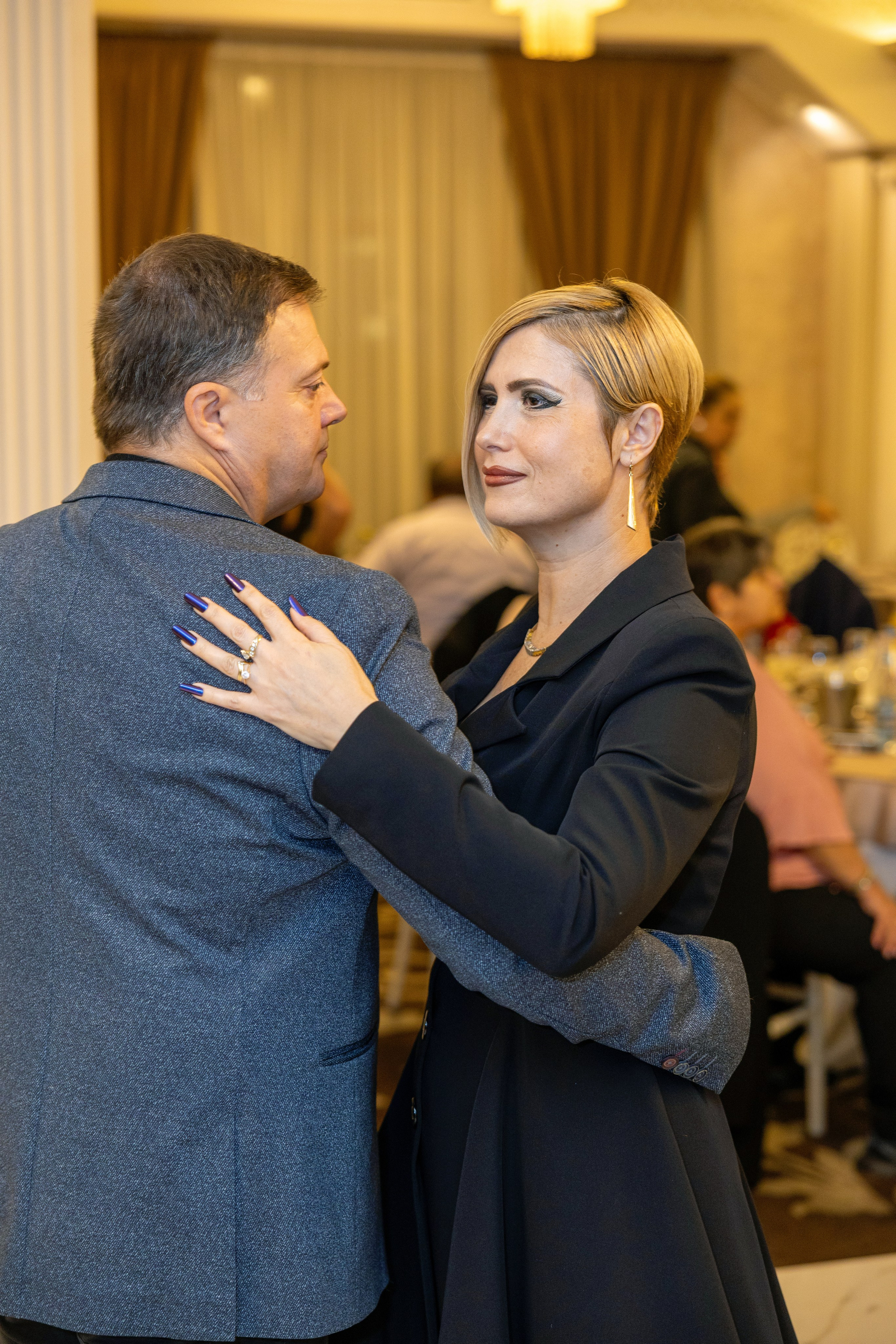 Andrei Sebastian. Moments By Gub