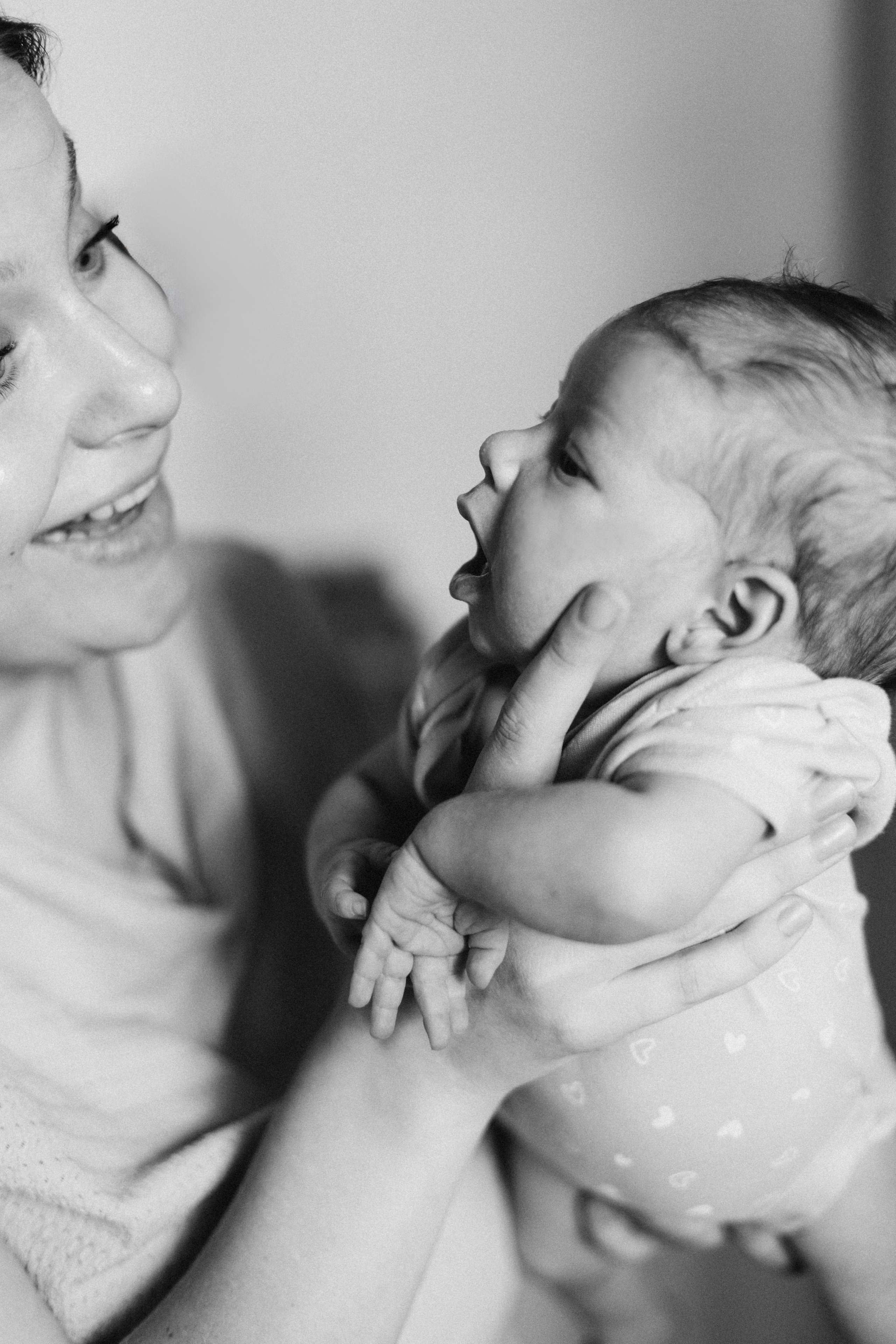 Ella 2 month. Family photographer in Israel