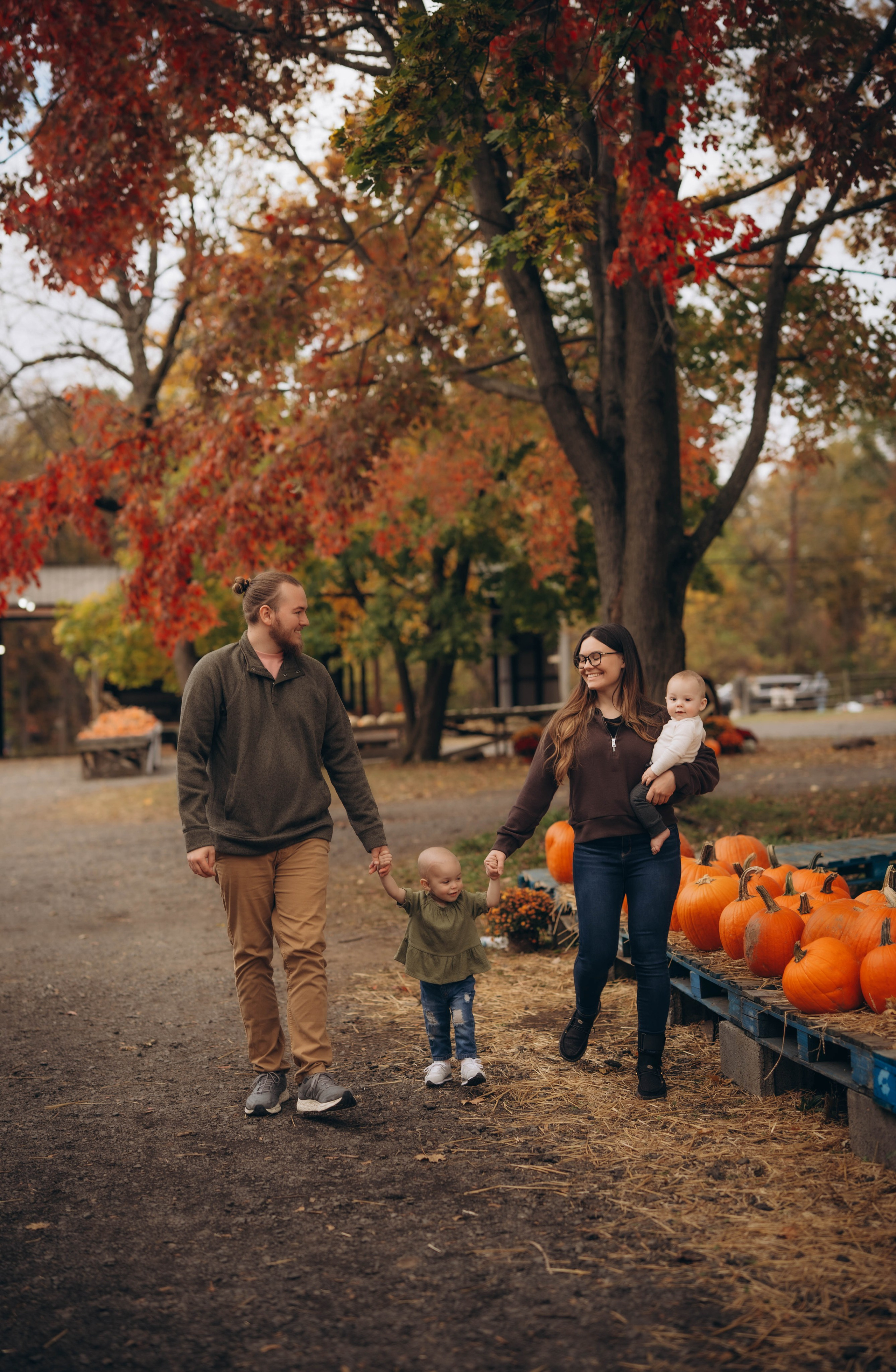 Family sessions (in home/outdoor). Lifestyle Family Photographer in Pennsylvania