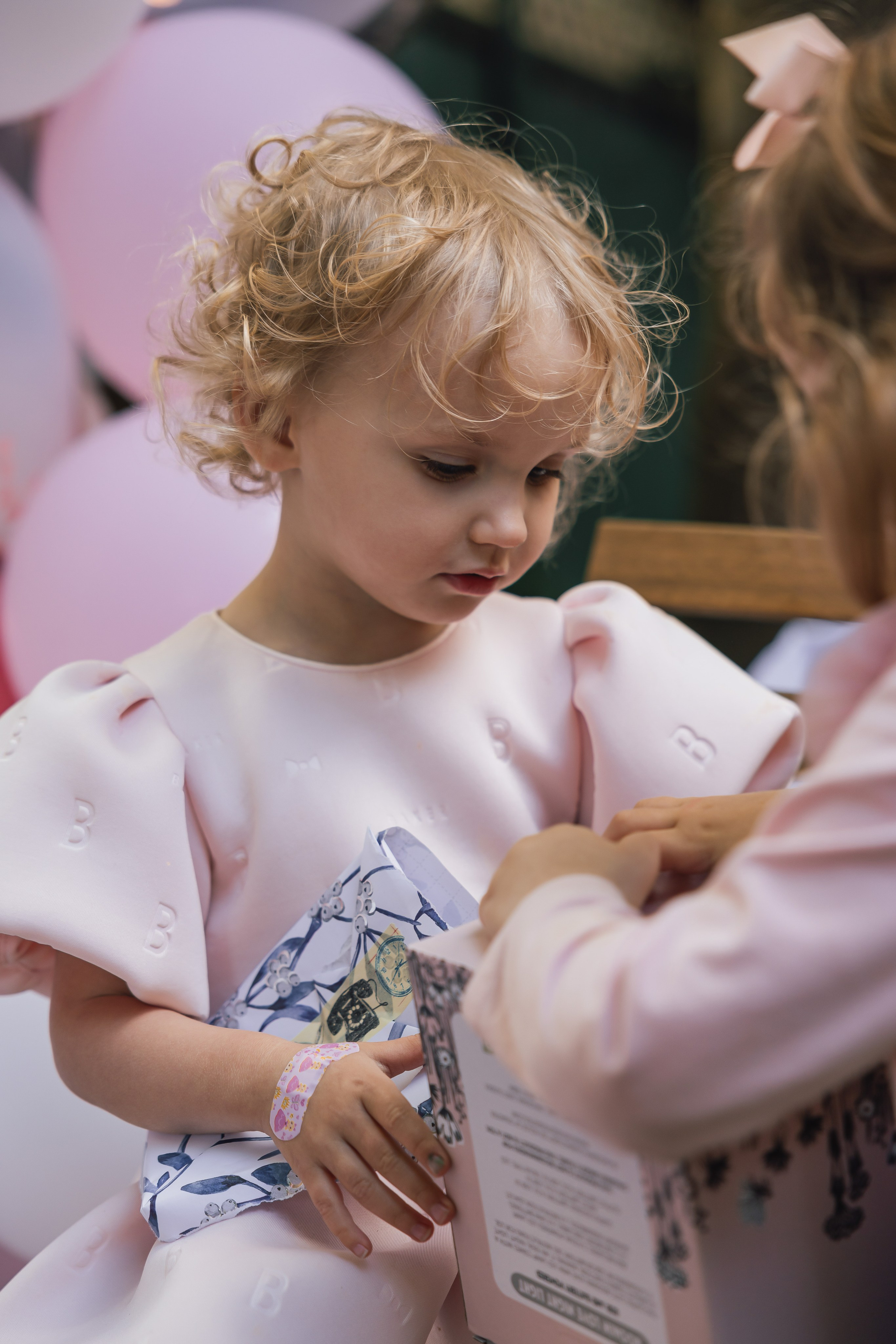 Families. PHOTOGRAPHER IN LONDON