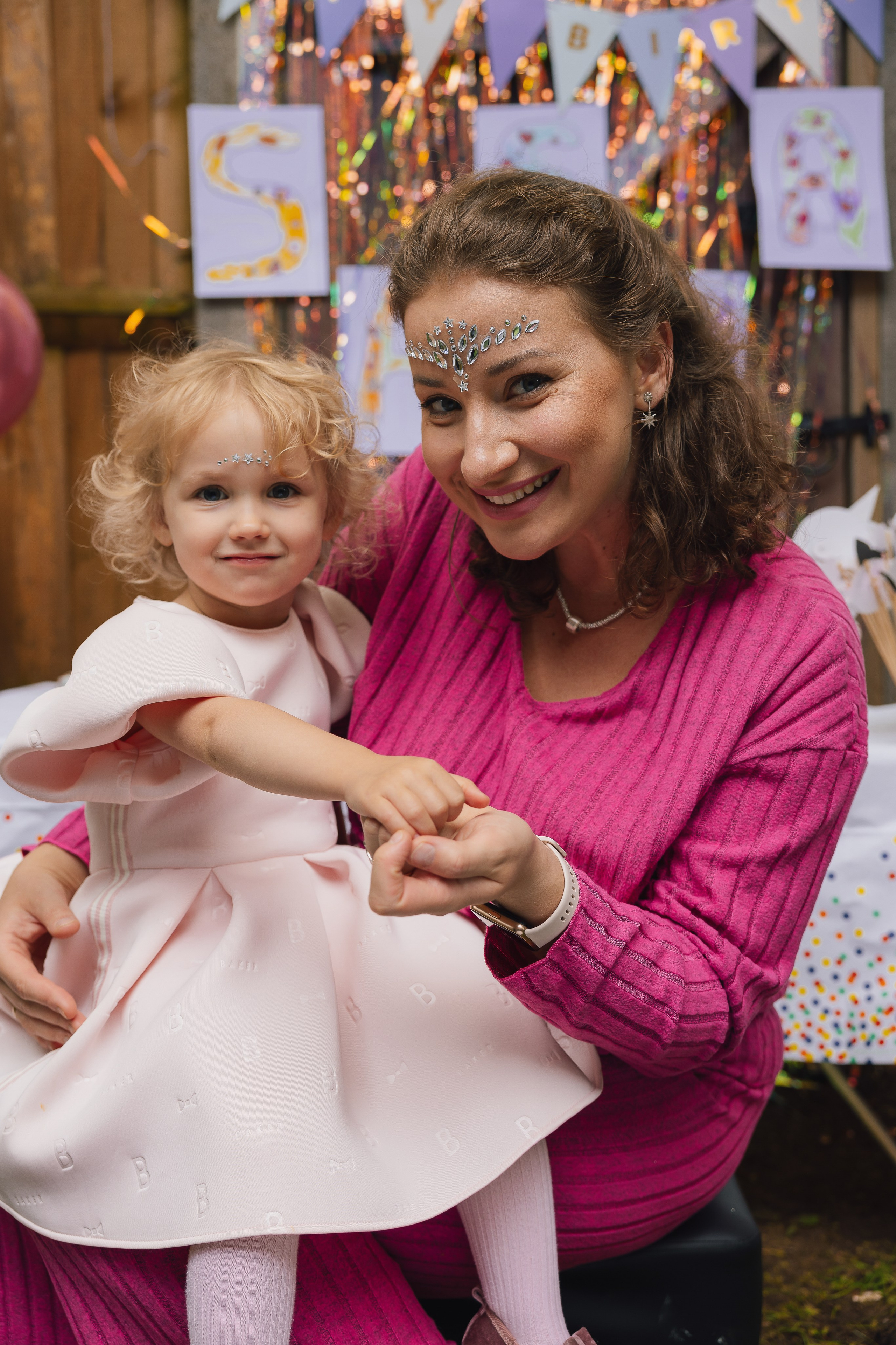 Families. PHOTOGRAPHER IN LONDON