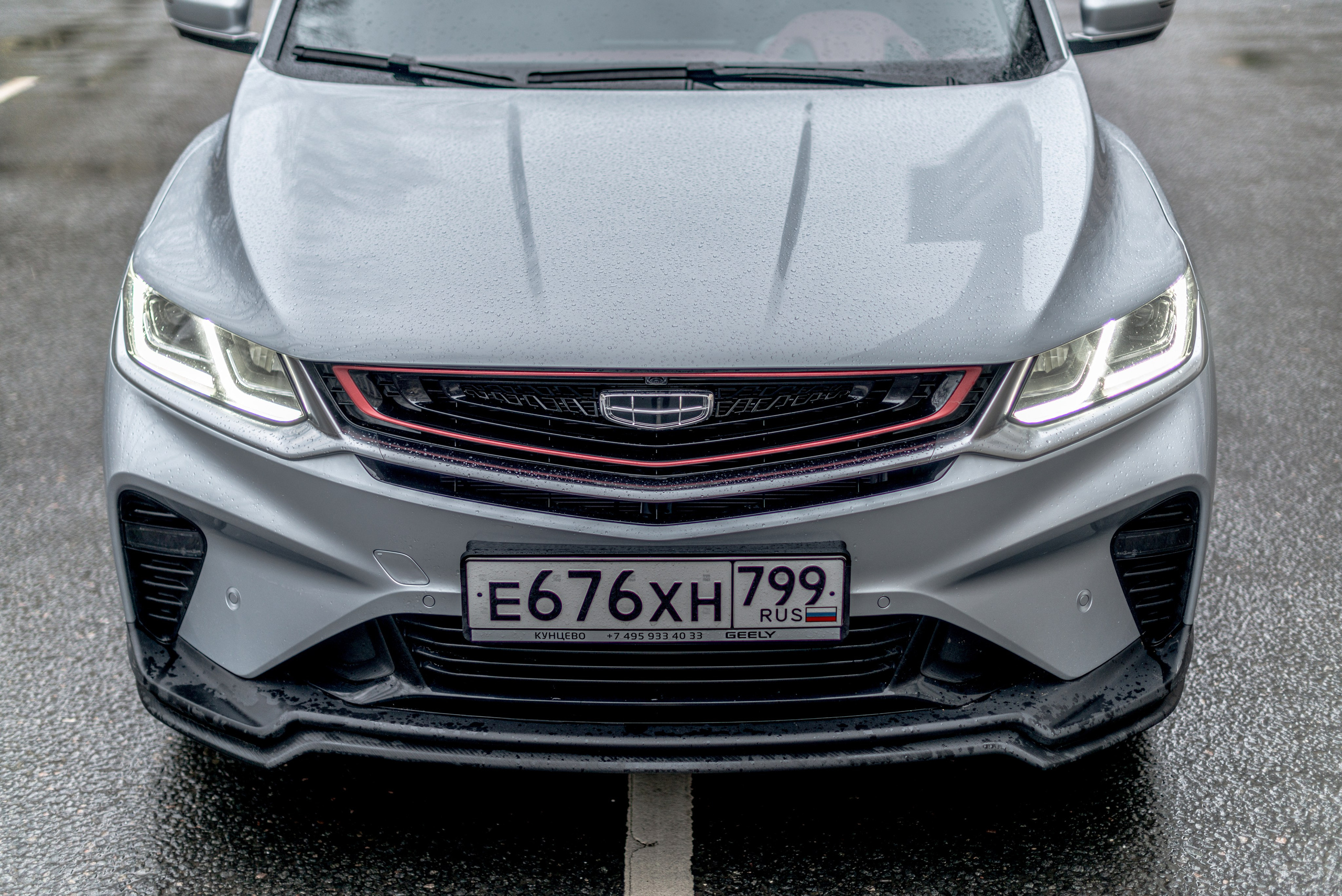 Фотосъемка автомобиля Geely Coolray. ФОТОГРАФ МЕКСИКА КИНТАНА-РОО