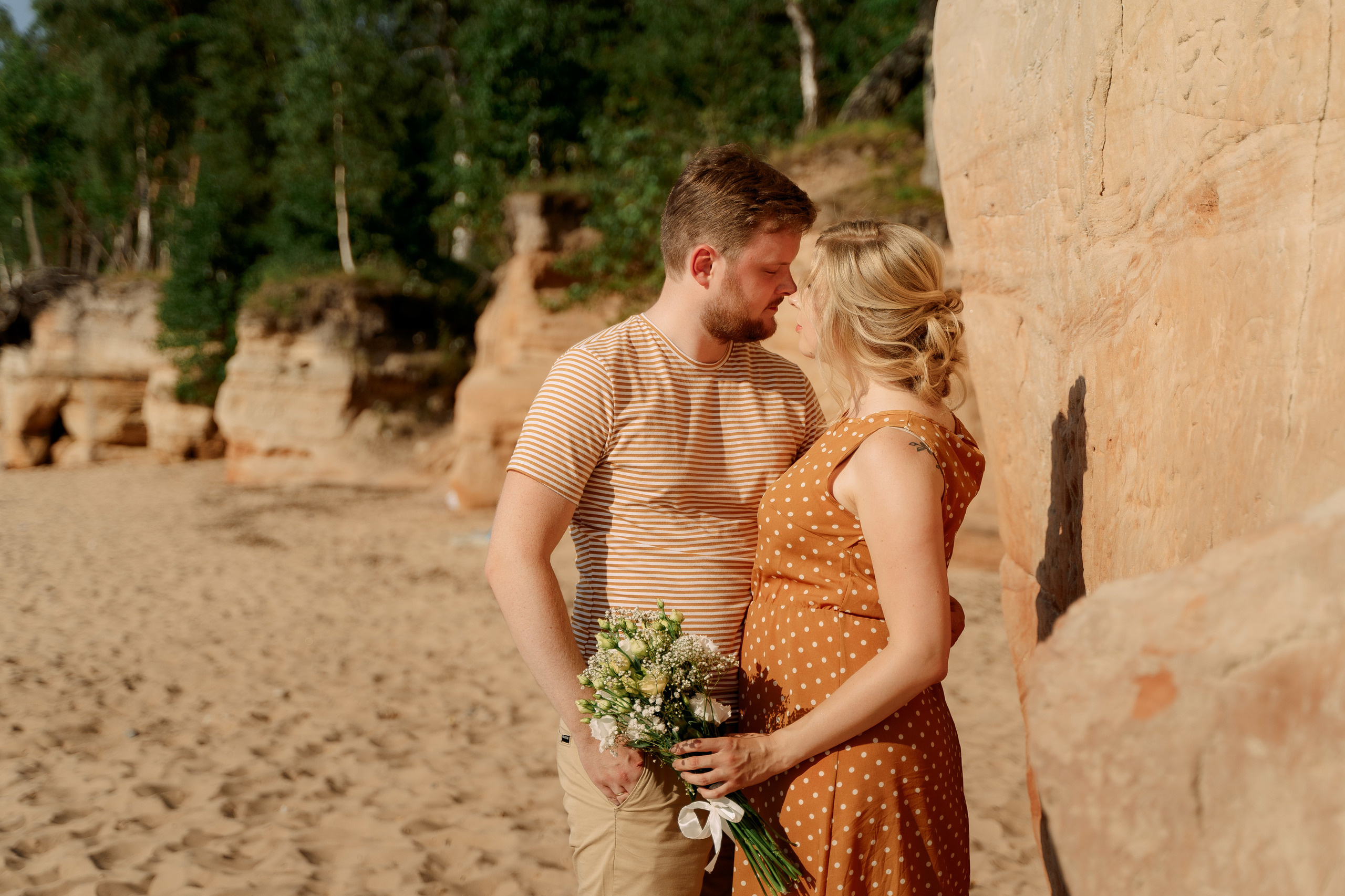 Кристина и Денис в ожидании. Макар Кириков — свадебный и семейный фотограф Даугавпилс, Рига, Вильну