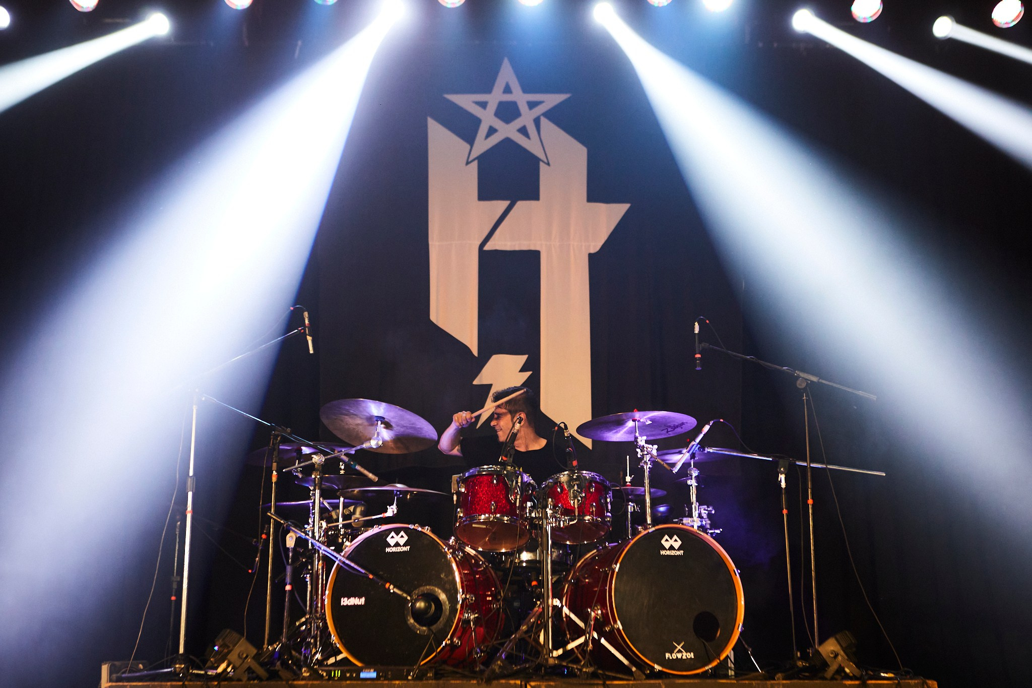 LA H NO MURIÓ | Teatro Verdi. Marcos Ferrari Fotógrafo