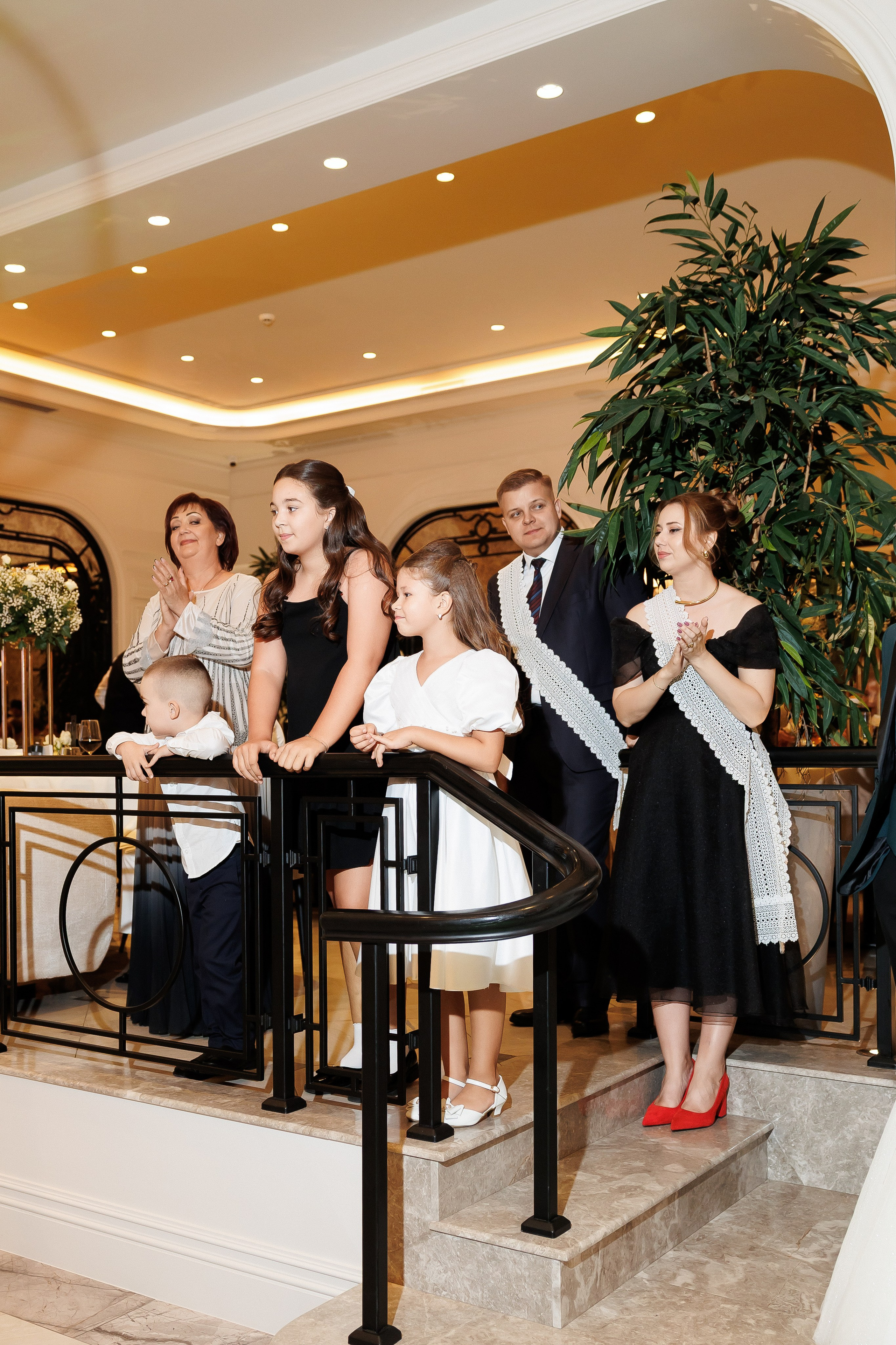 Serghei & Erica — Queen Residence. Servicii Foto și Video 067188353