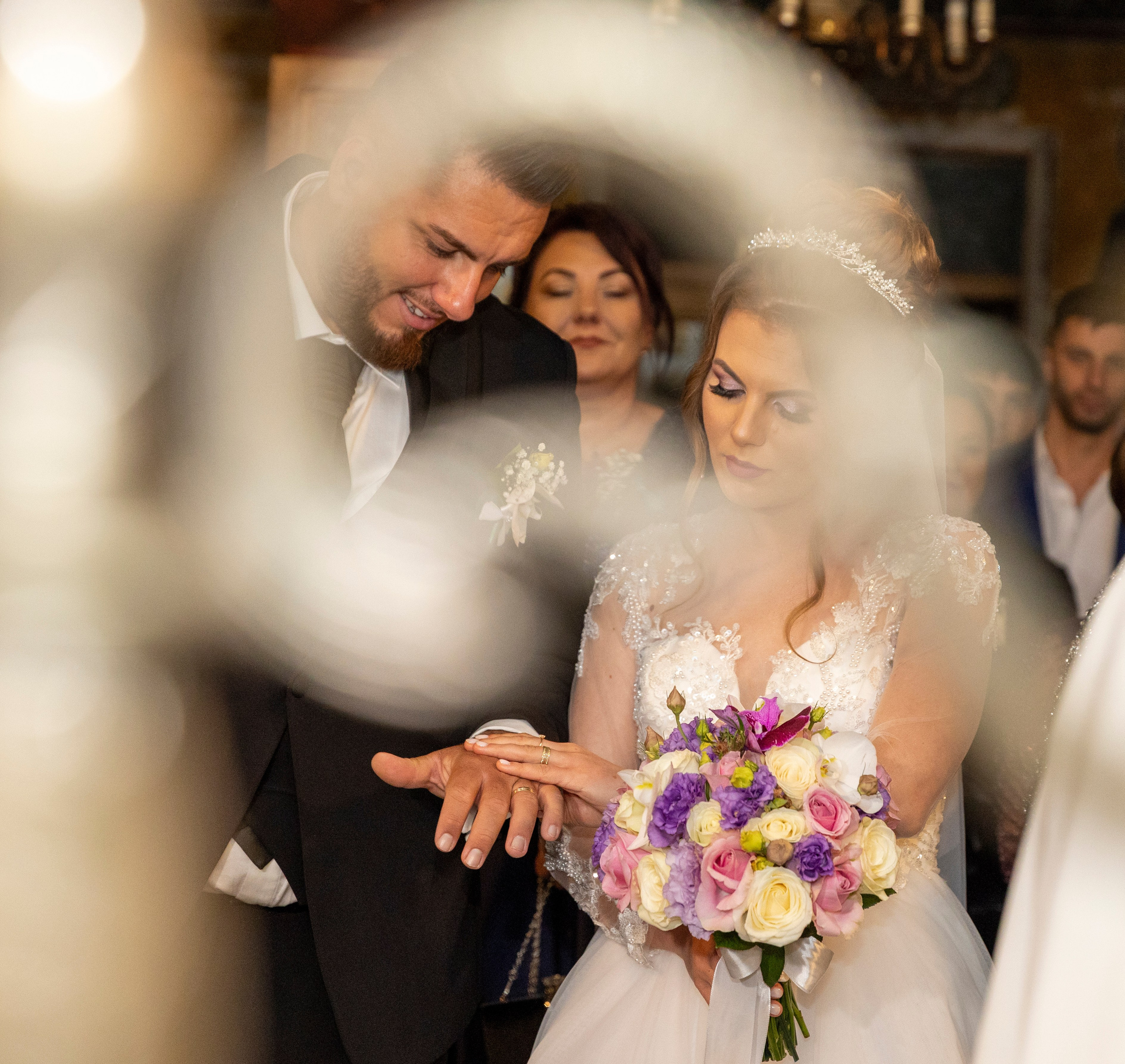 Nunta. Fotograf profesionist de eveniment ce captureaza povesti si emotii