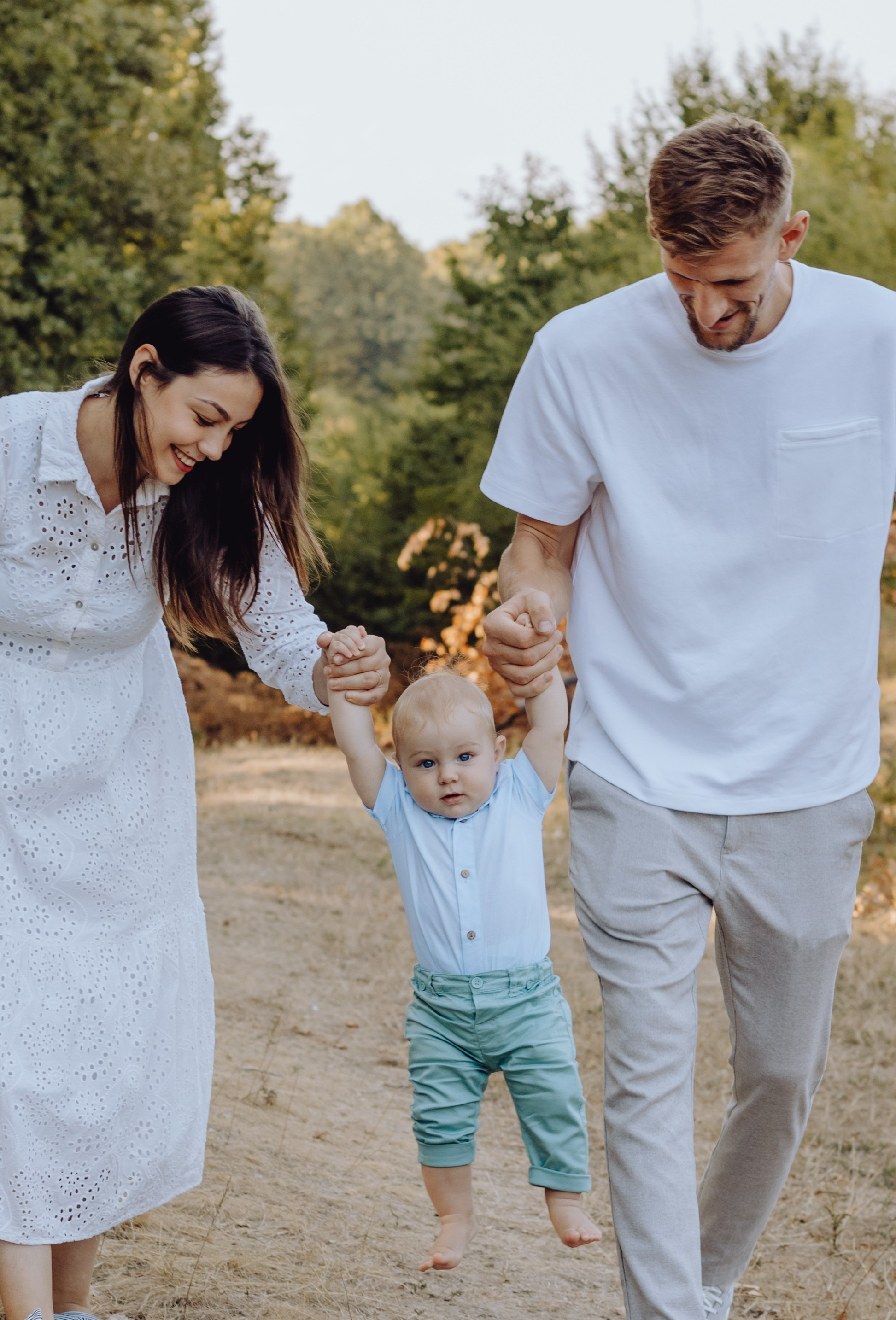 Beni & Adina. Wedding & couple photographer from Romania Rut Vetan